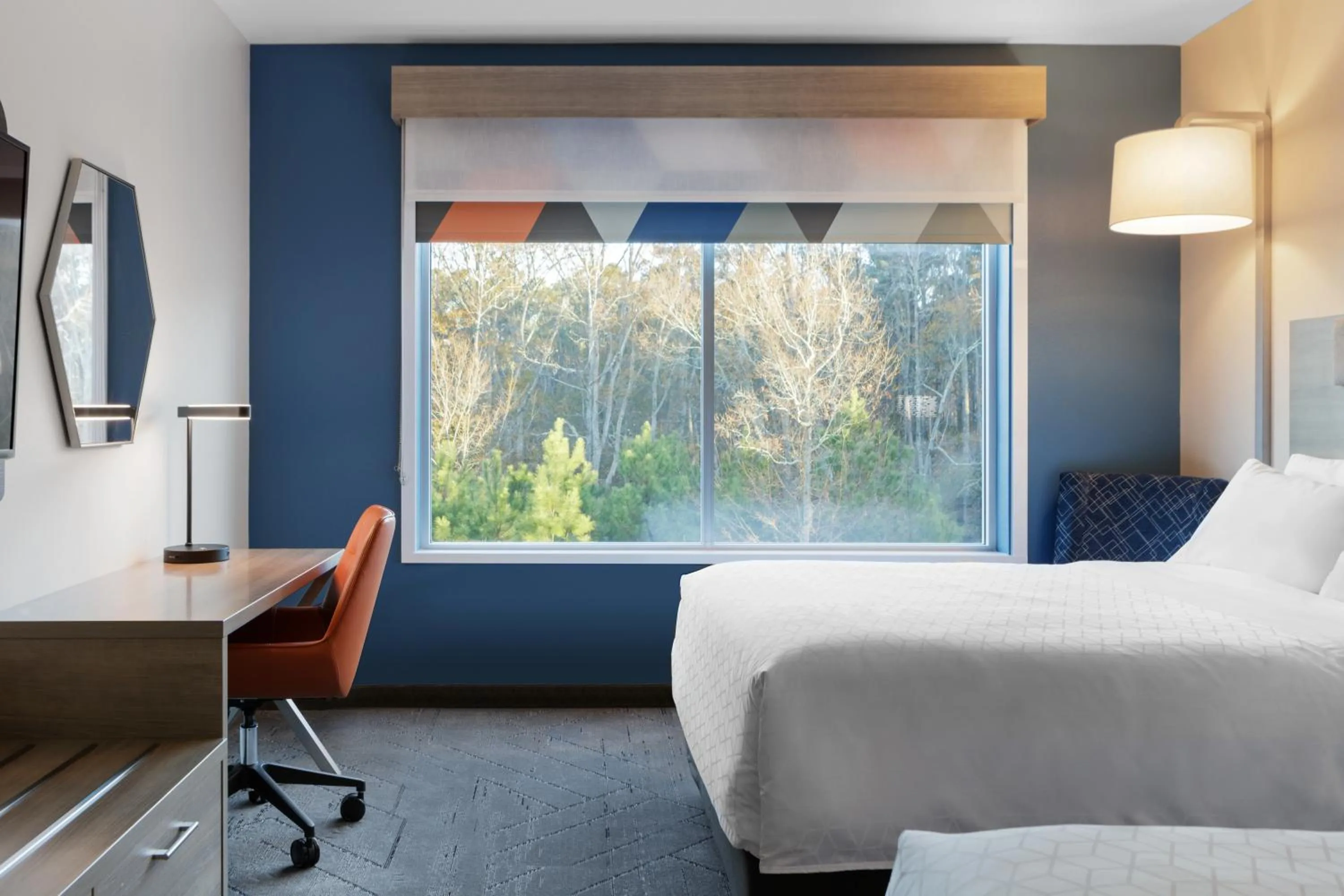 Bedroom, Bed in Holiday Inn Express & Suites Murfreesboro West by IHG