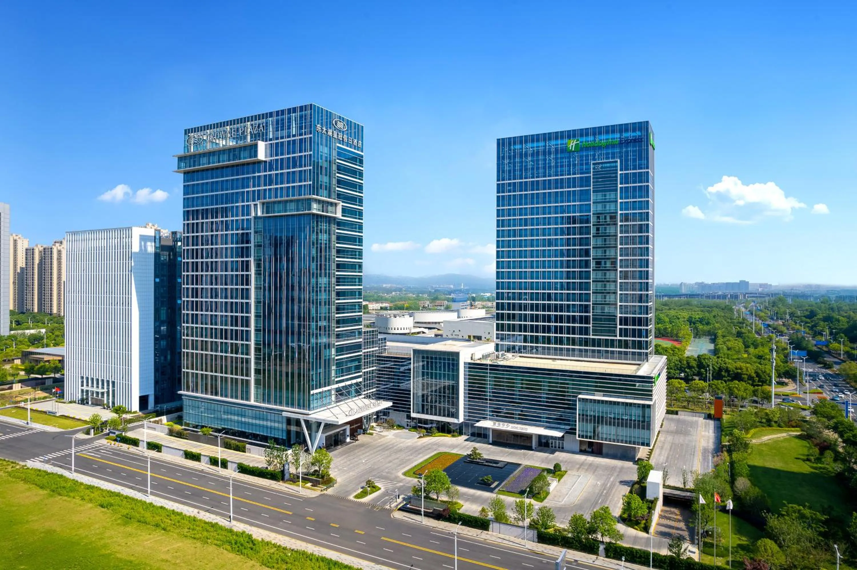 Property building in Holiday Inn Express Suzhou East Taihu by IHG