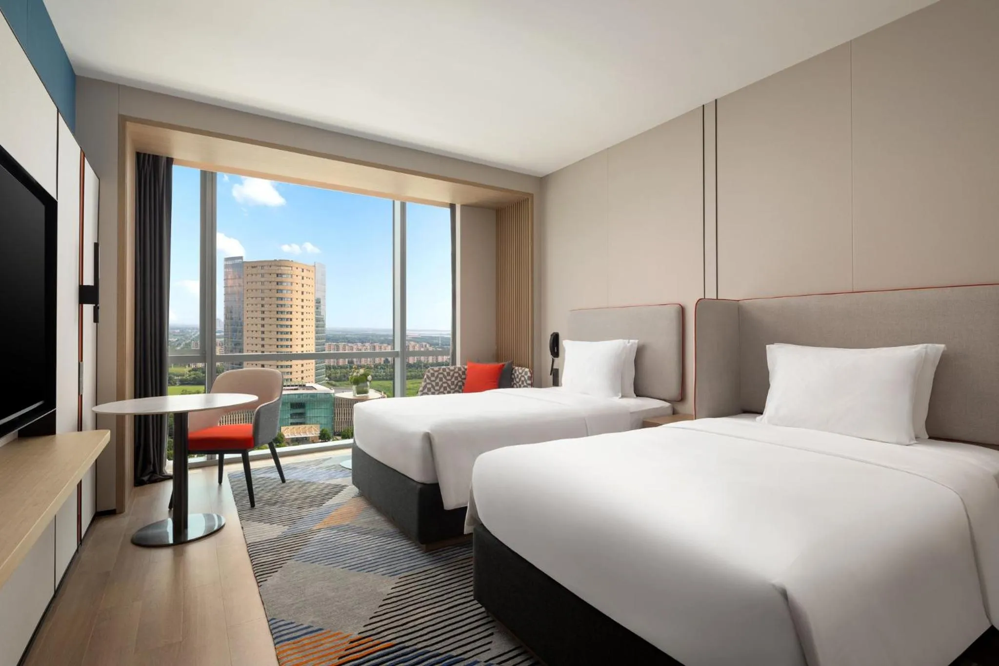 Photo of the whole room, Bed in Holiday Inn Express Suzhou East Taihu by IHG