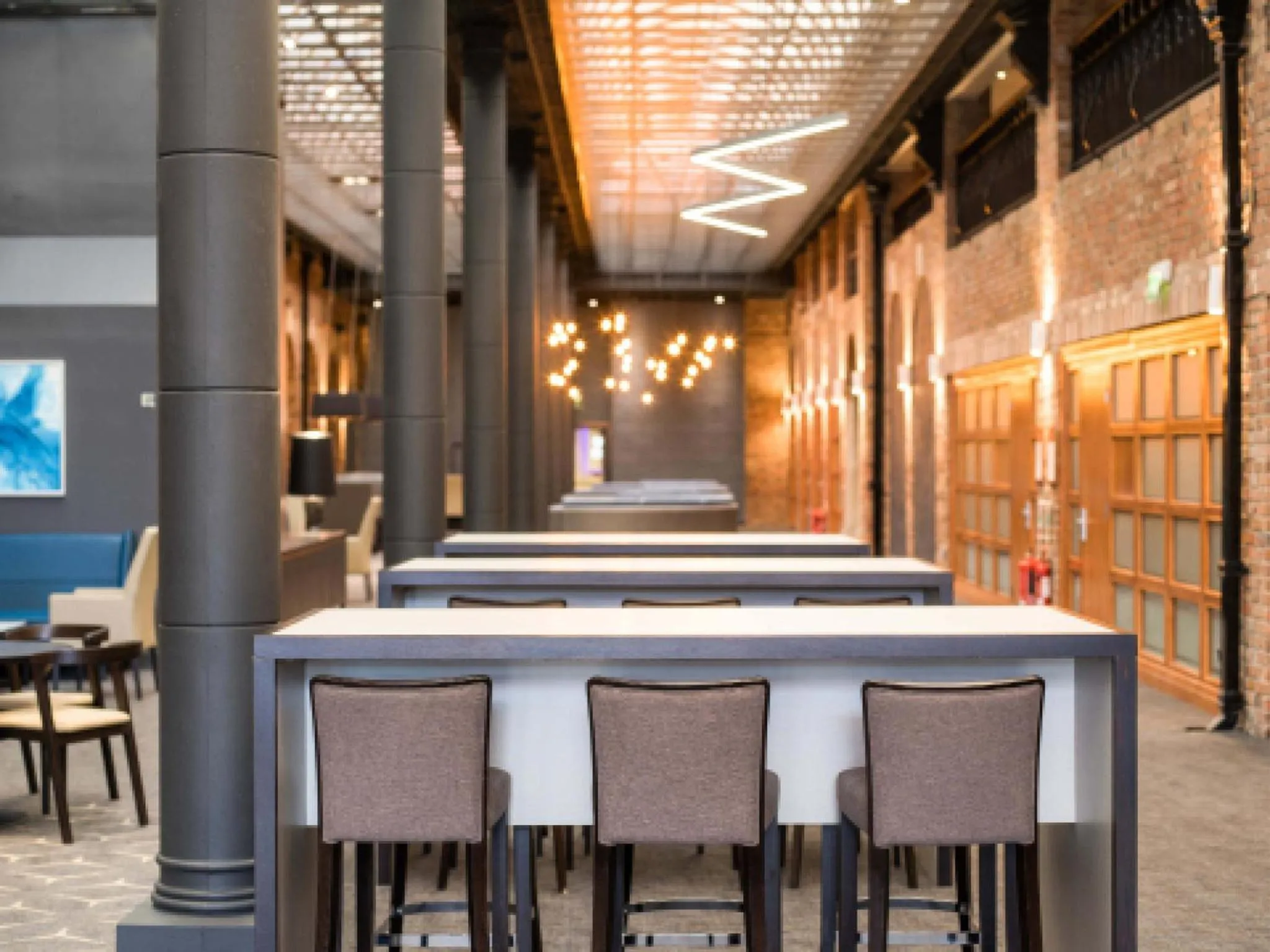 Lobby or reception in Crowne Plaza Nottingham by IHG