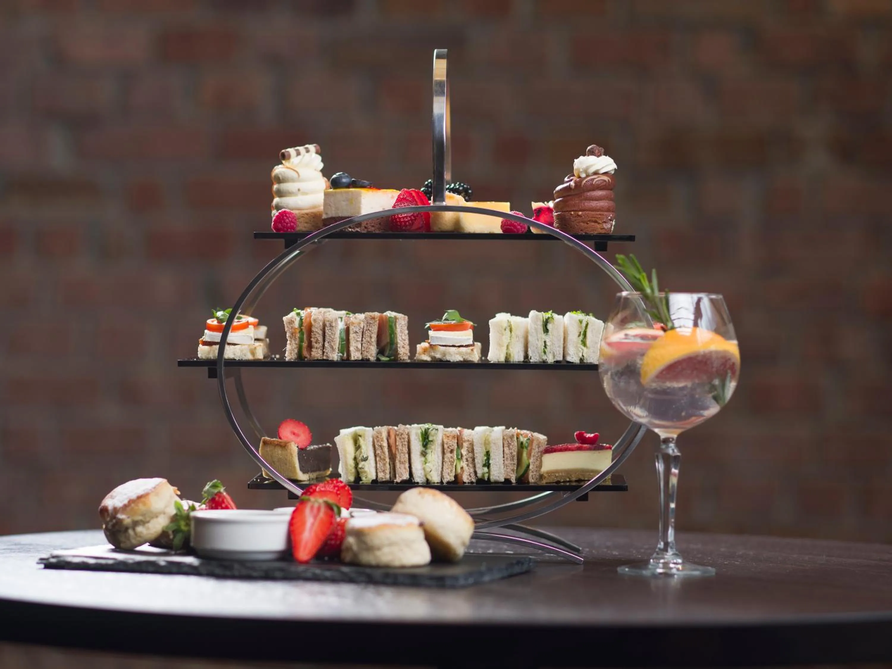 Food and drinks in Crowne Plaza Nottingham by IHG