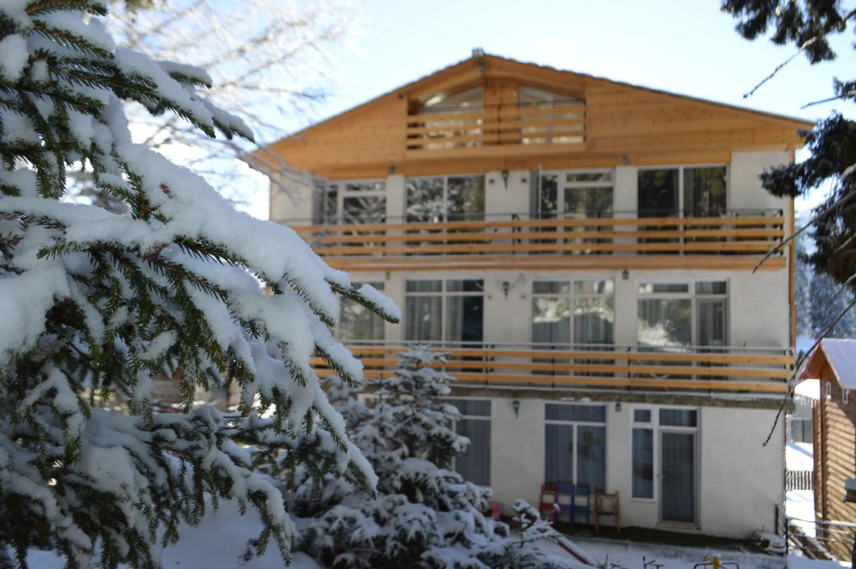 Property building in Boutique Hotel Shale