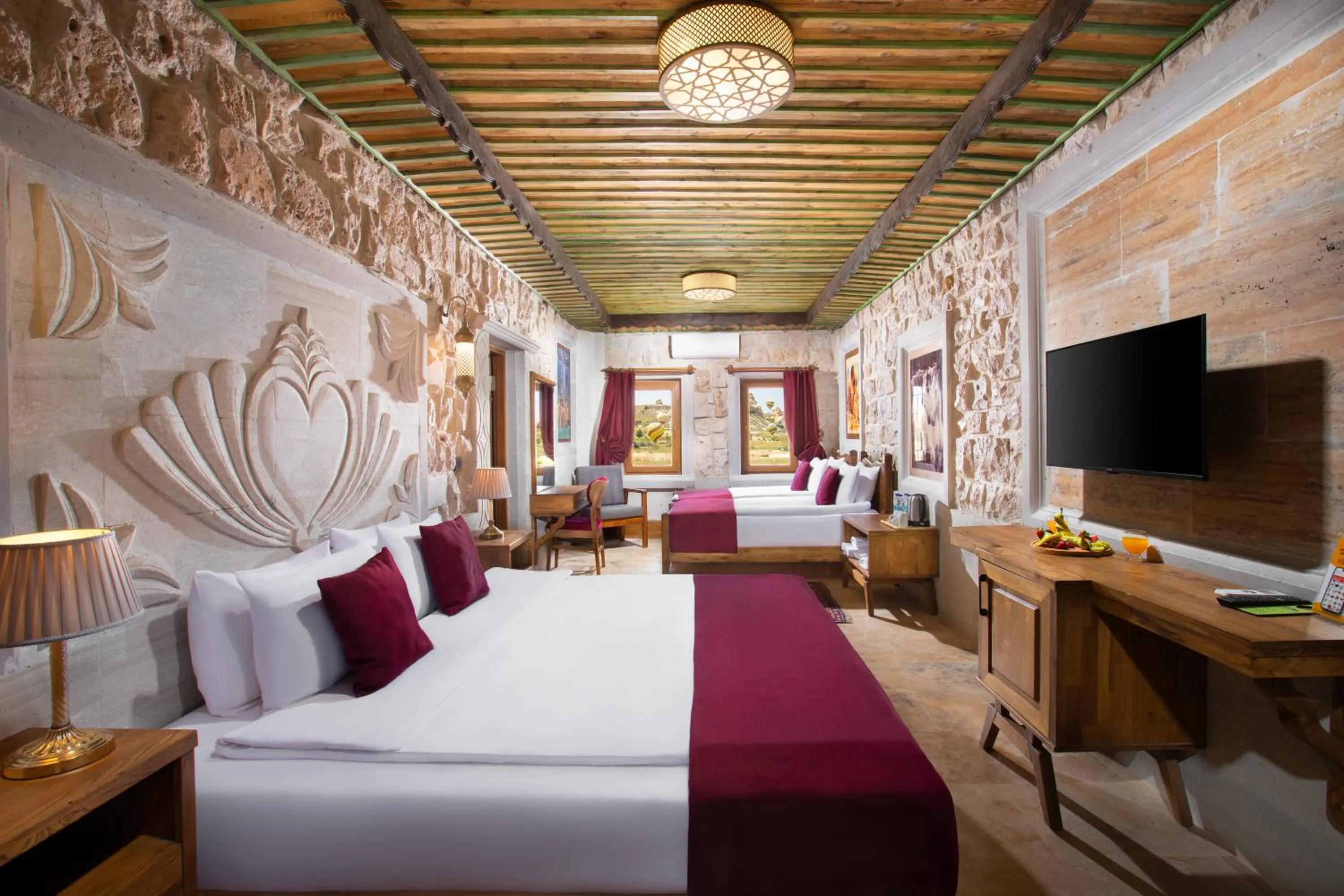 Photo of the whole room, Bed in Rapsodi Cappadocia