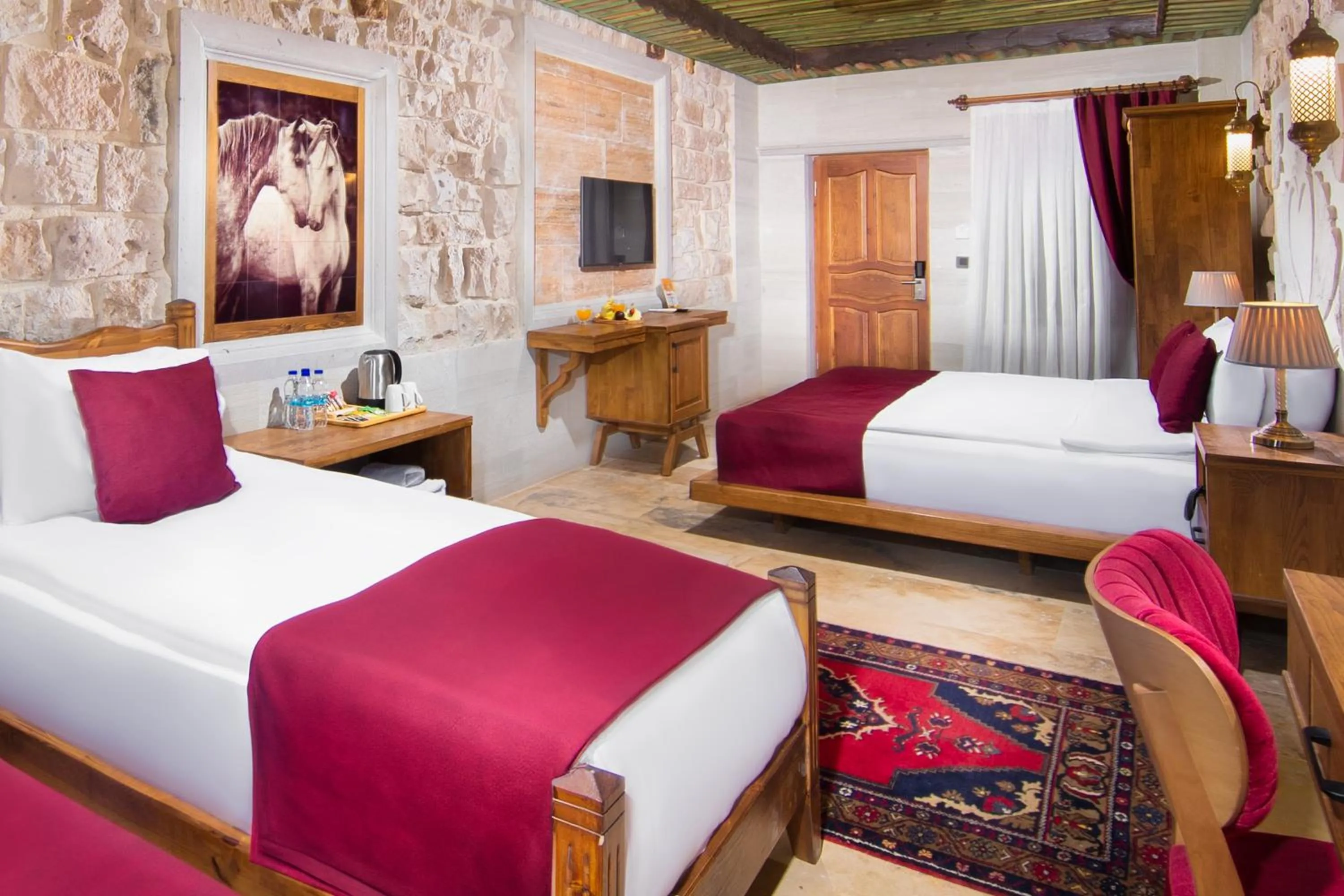 Bed in Rapsodi Cappadocia