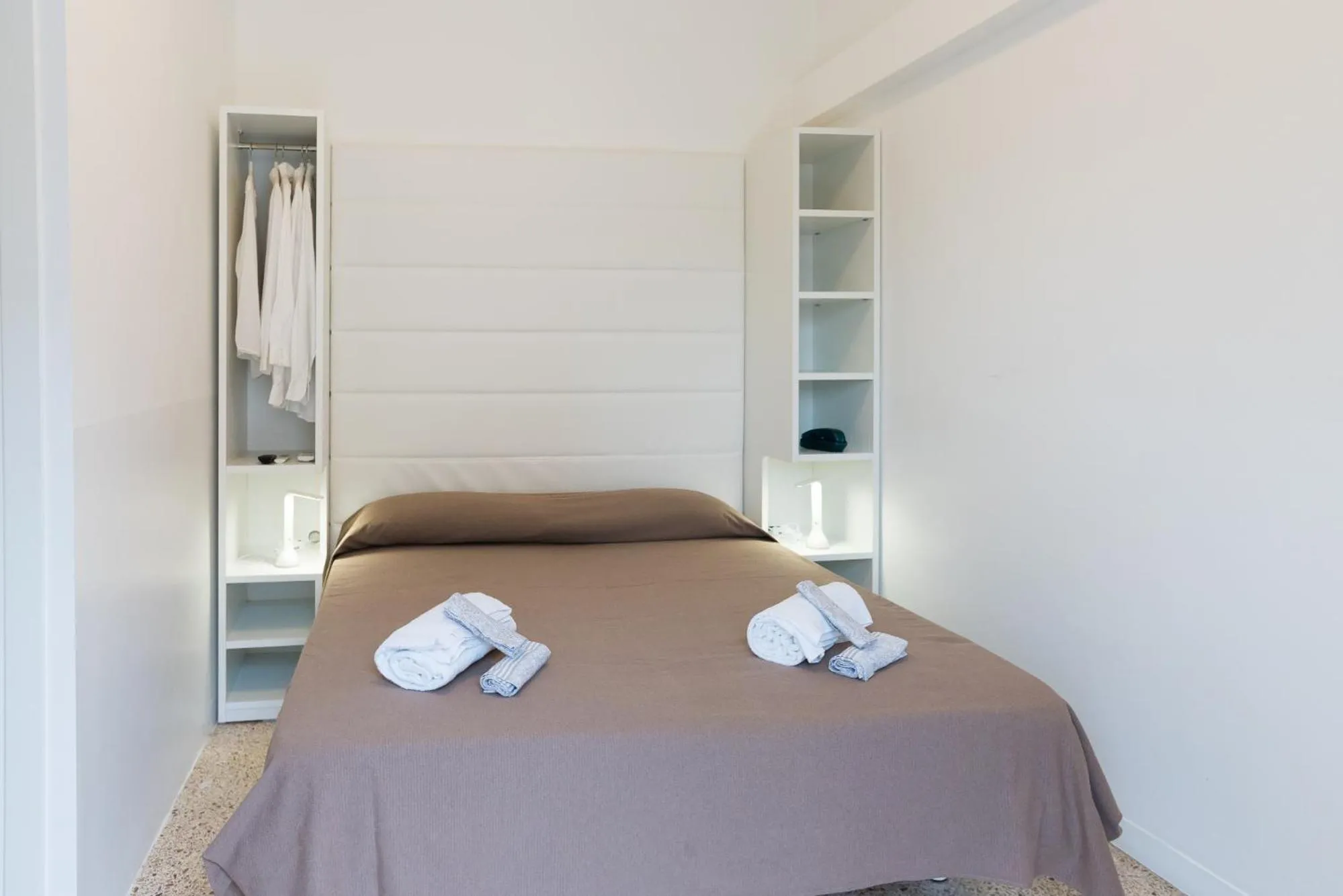 Bedroom, Bed in Hotel Ninfea Cattolica