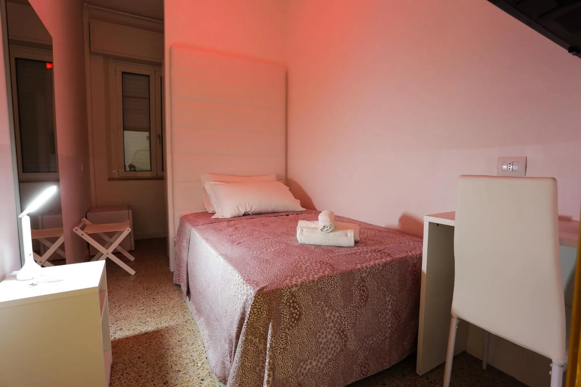 Bed in Hotel Ninfea Cattolica