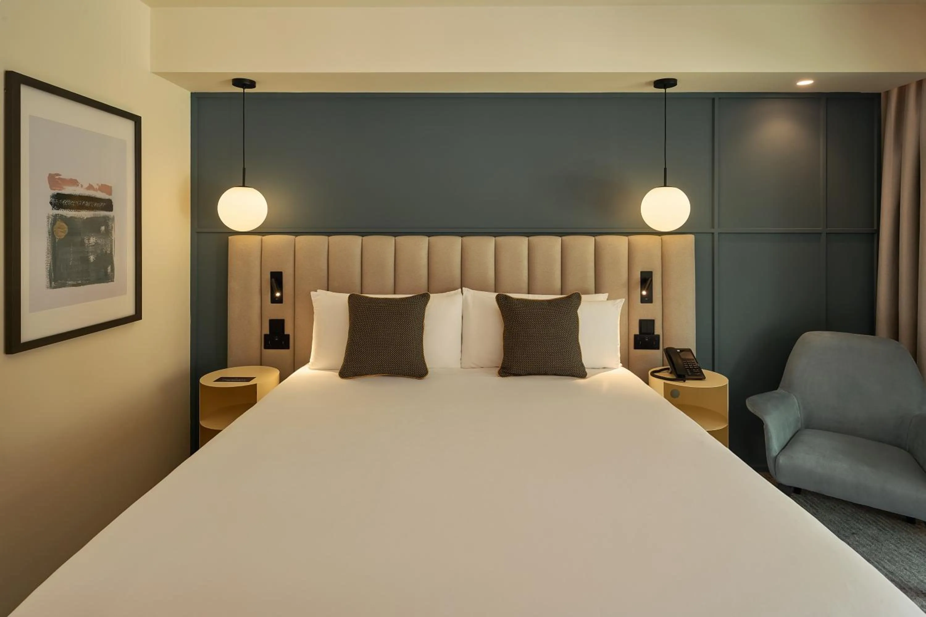 Bed in voco Malta by IHG