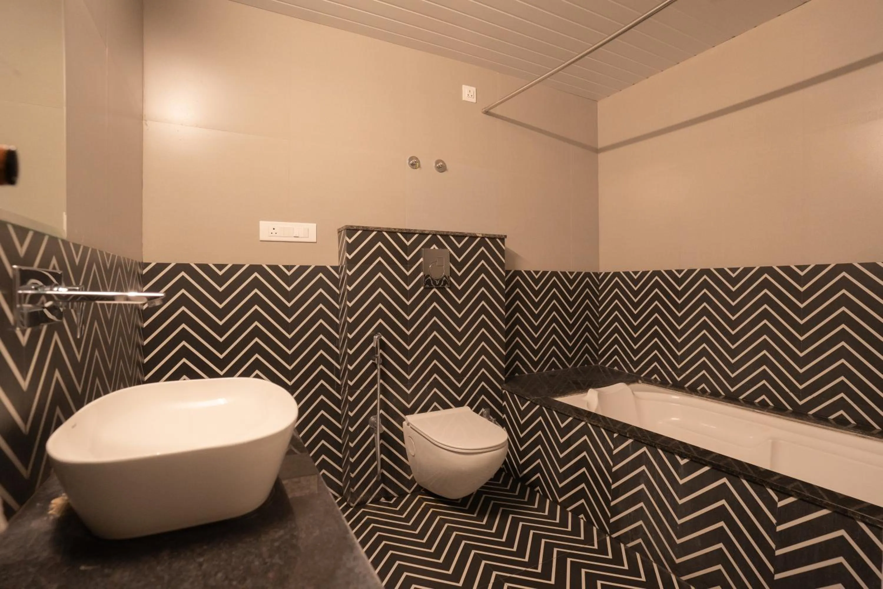 Bathroom in Hotel Lake Metro