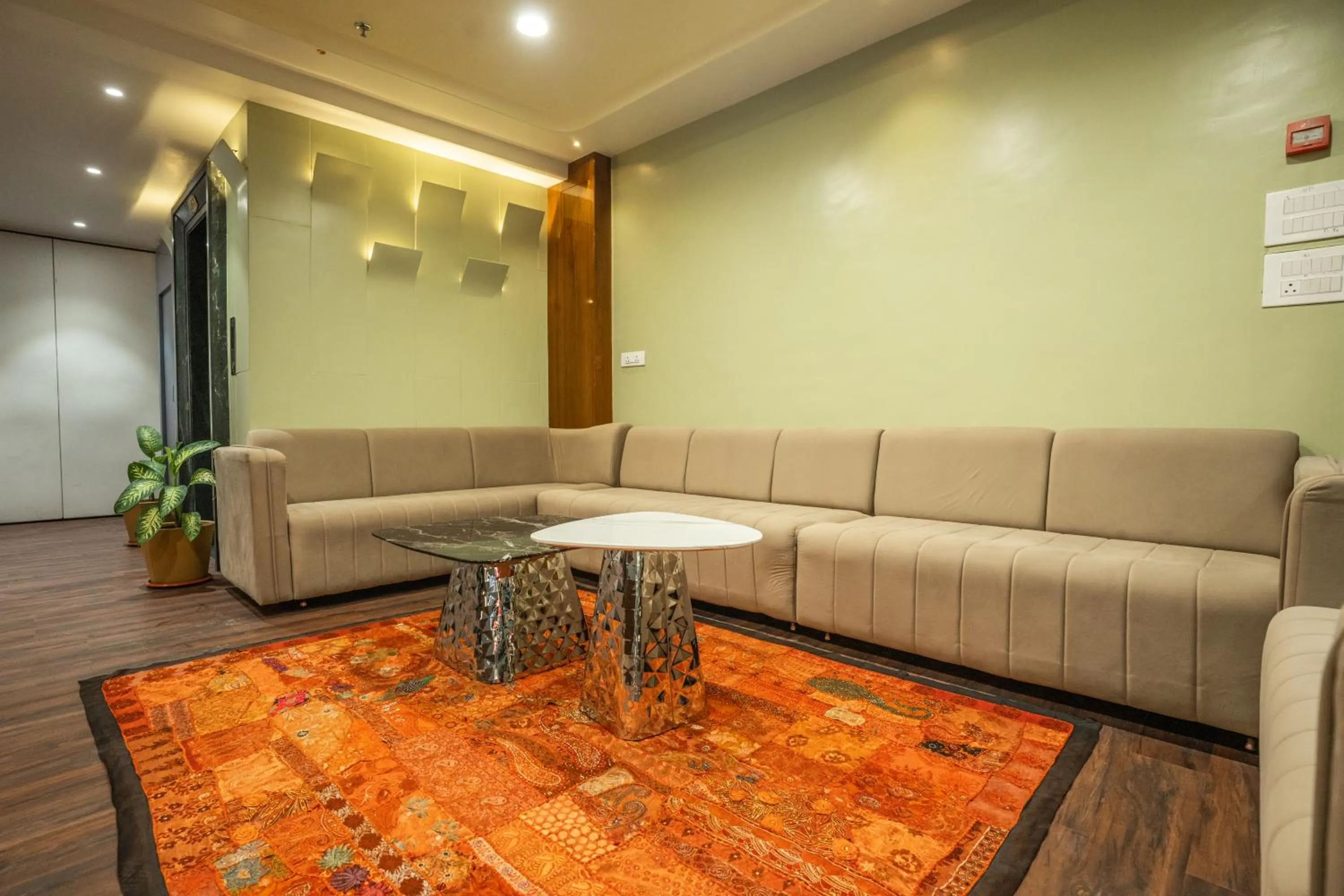 Lobby or reception in Hotel Lake Metro