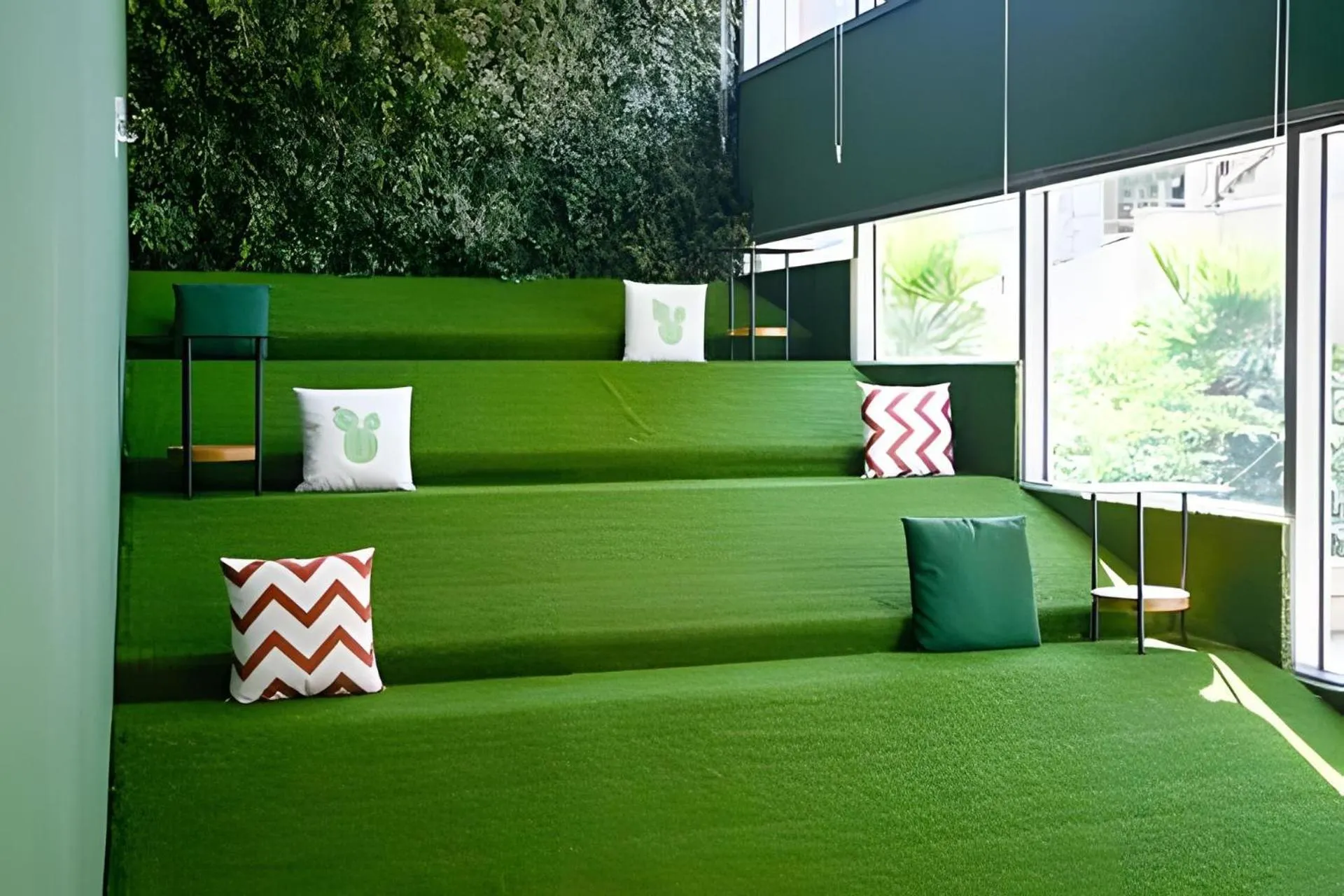 TEU - Loefgreen