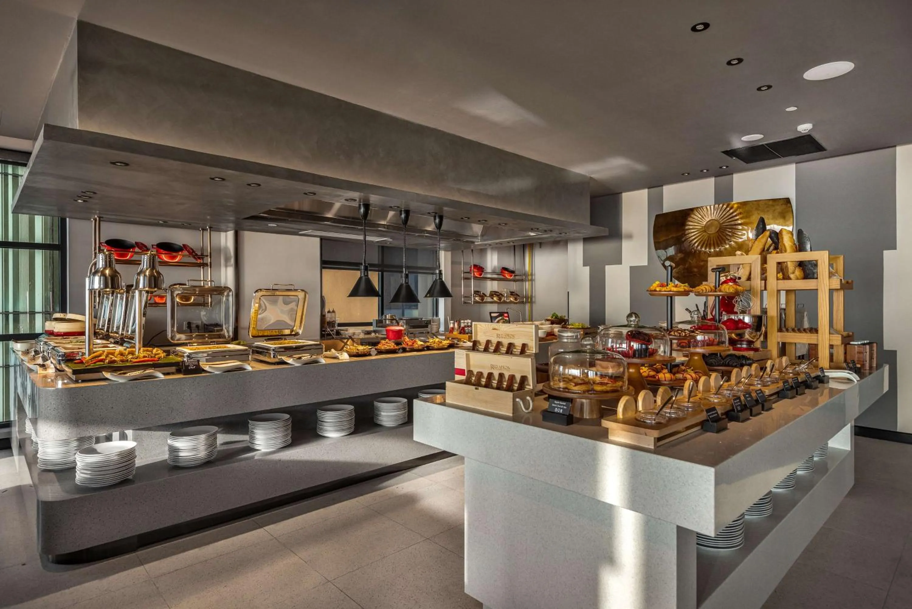 Restaurant/places to eat in Radisson RED Danang