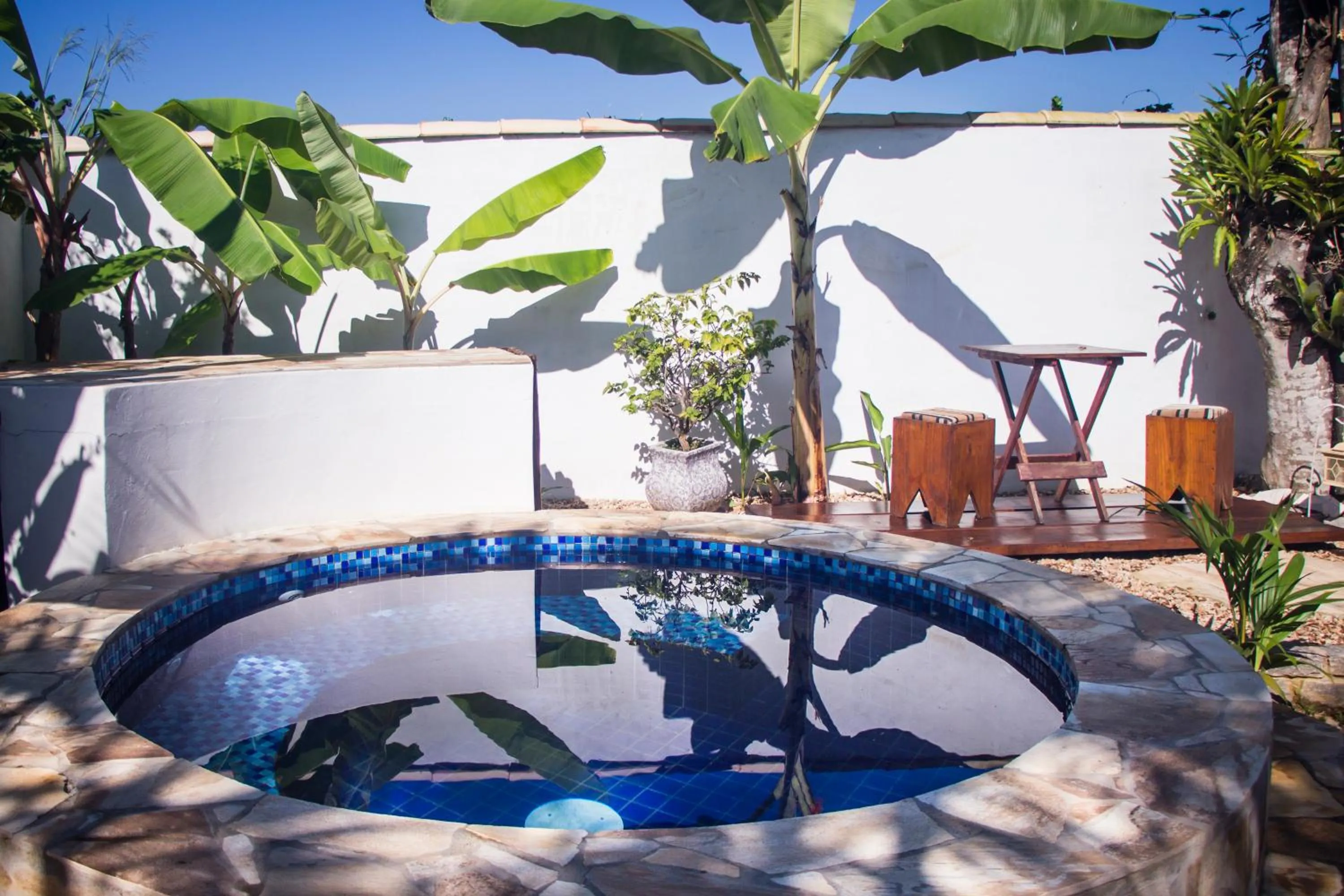 Swimming pool in Planeta Banana Paraty
