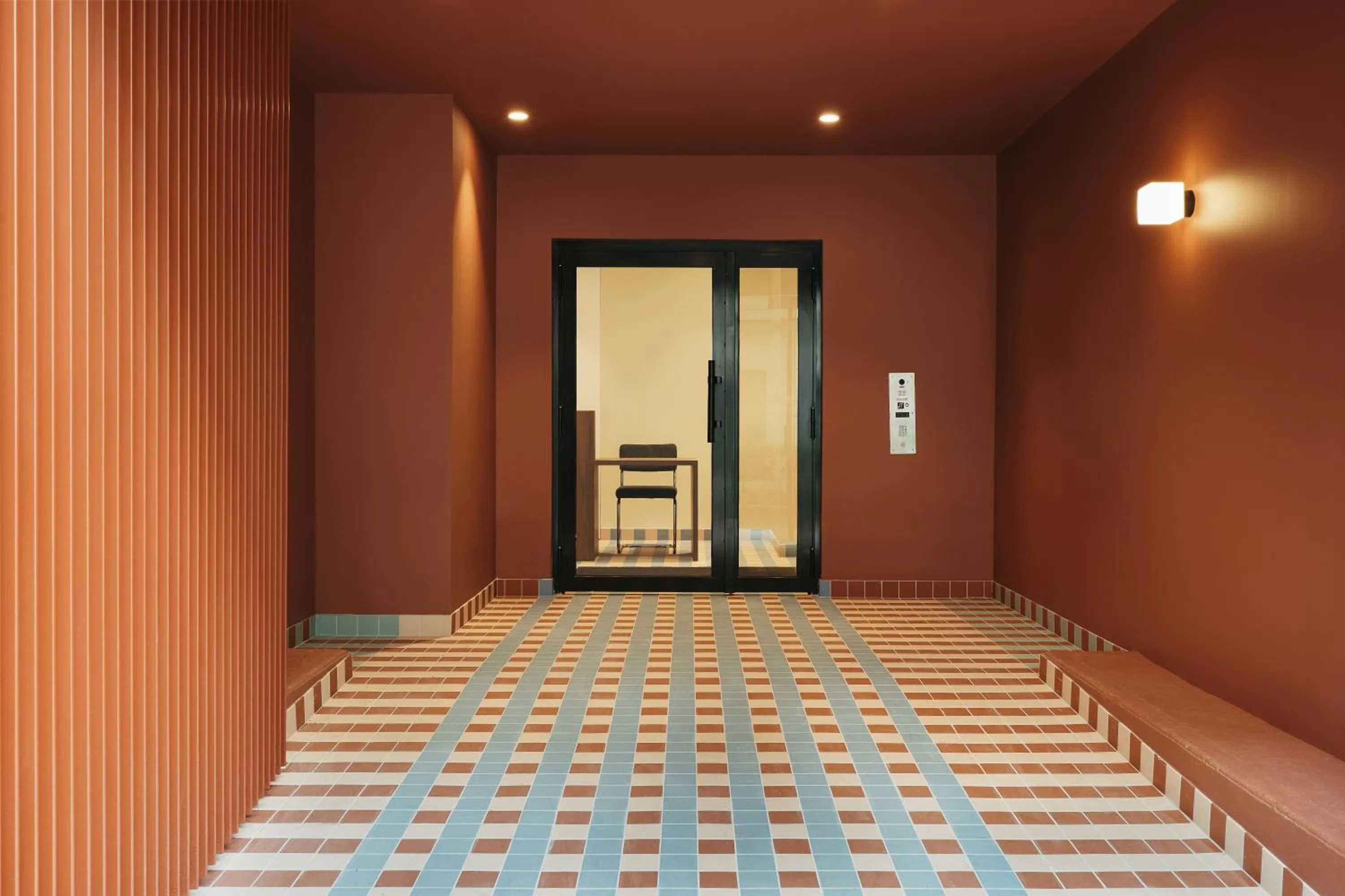 Facade/entrance in Edgar Suites Montrouge