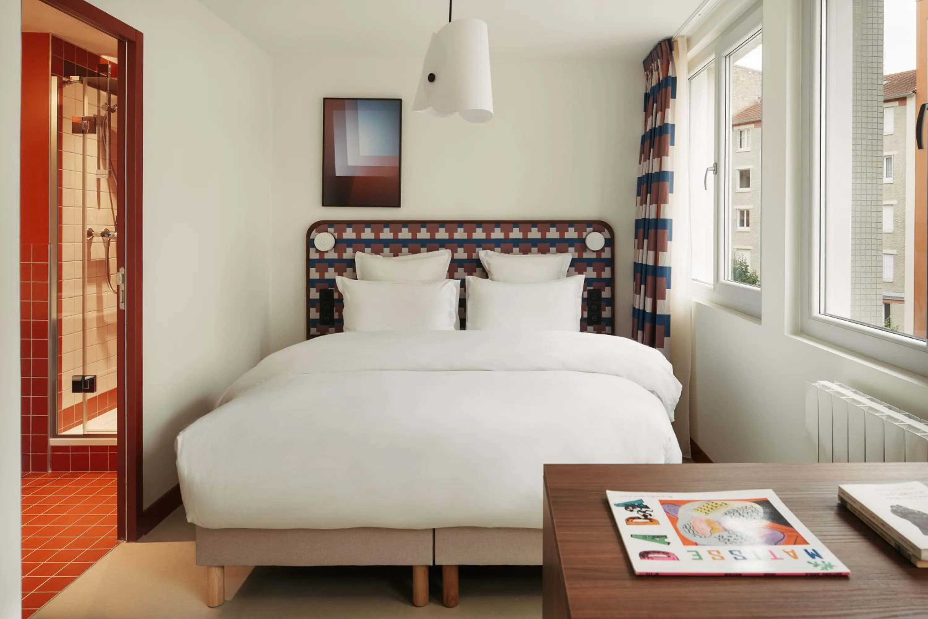 Bedroom, Bed in Edgar Suites Montrouge