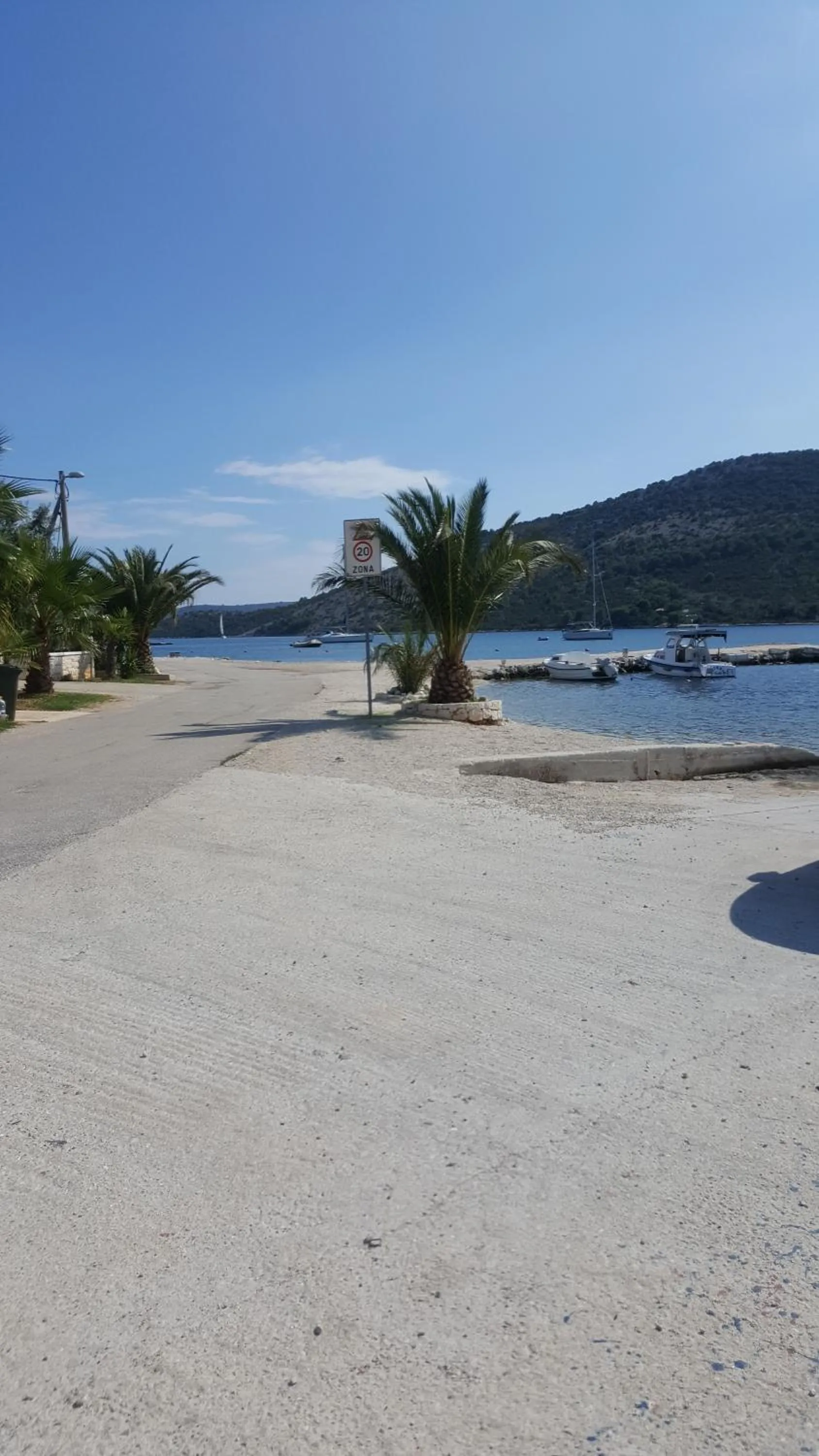 Beach in Apartments Anka