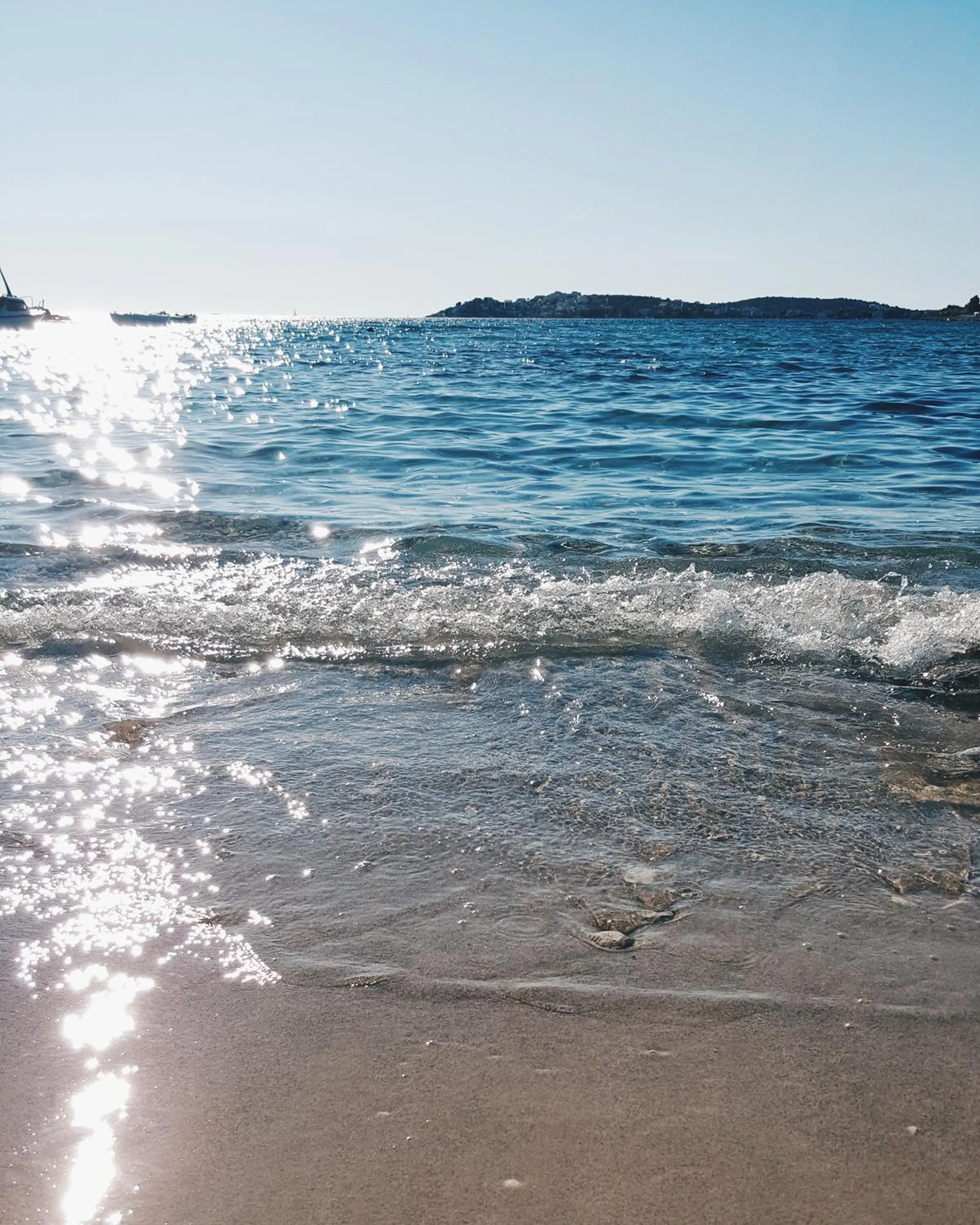 Beach in Apartments Anka