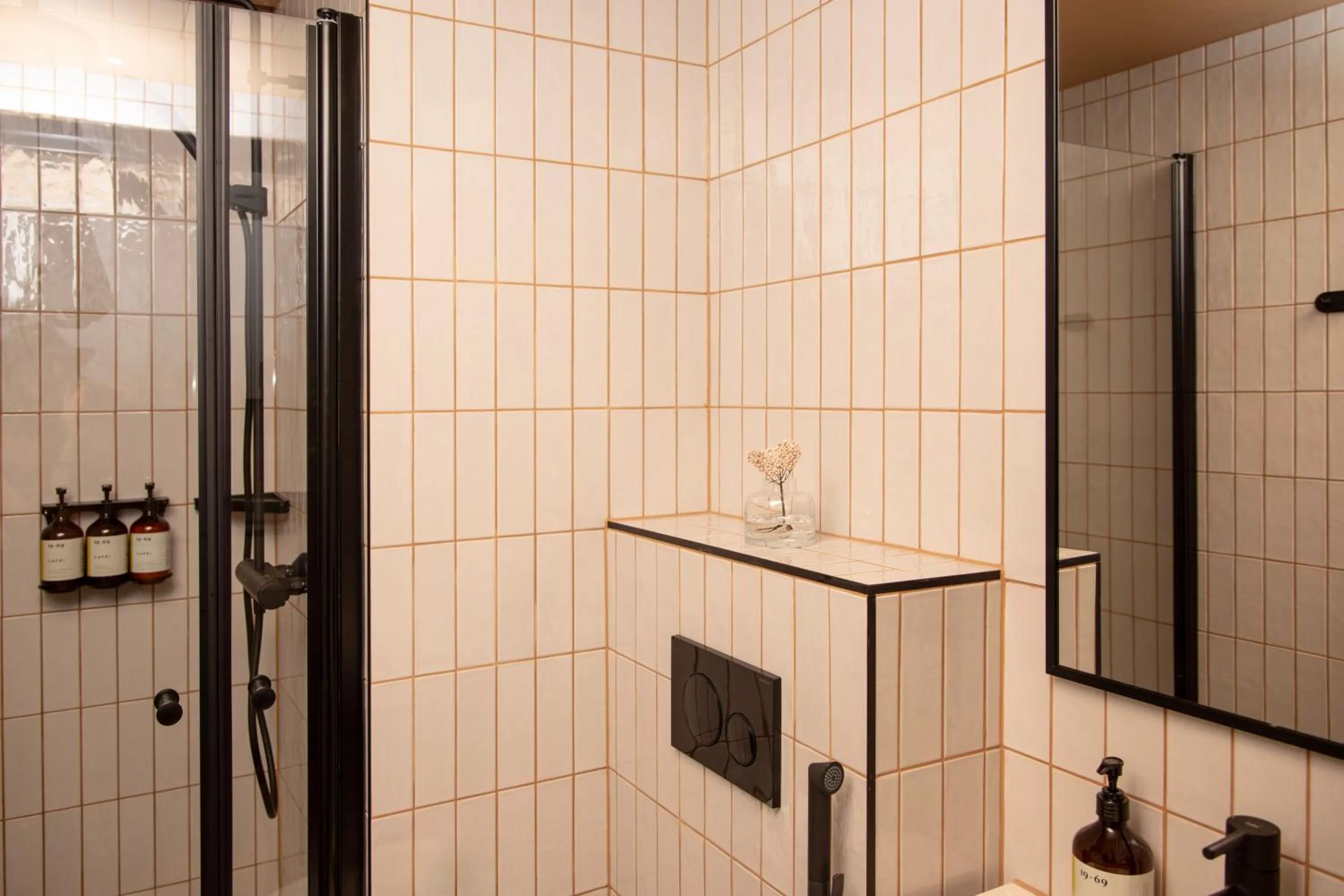 Bathroom in Bob W Helsinki Kaarti