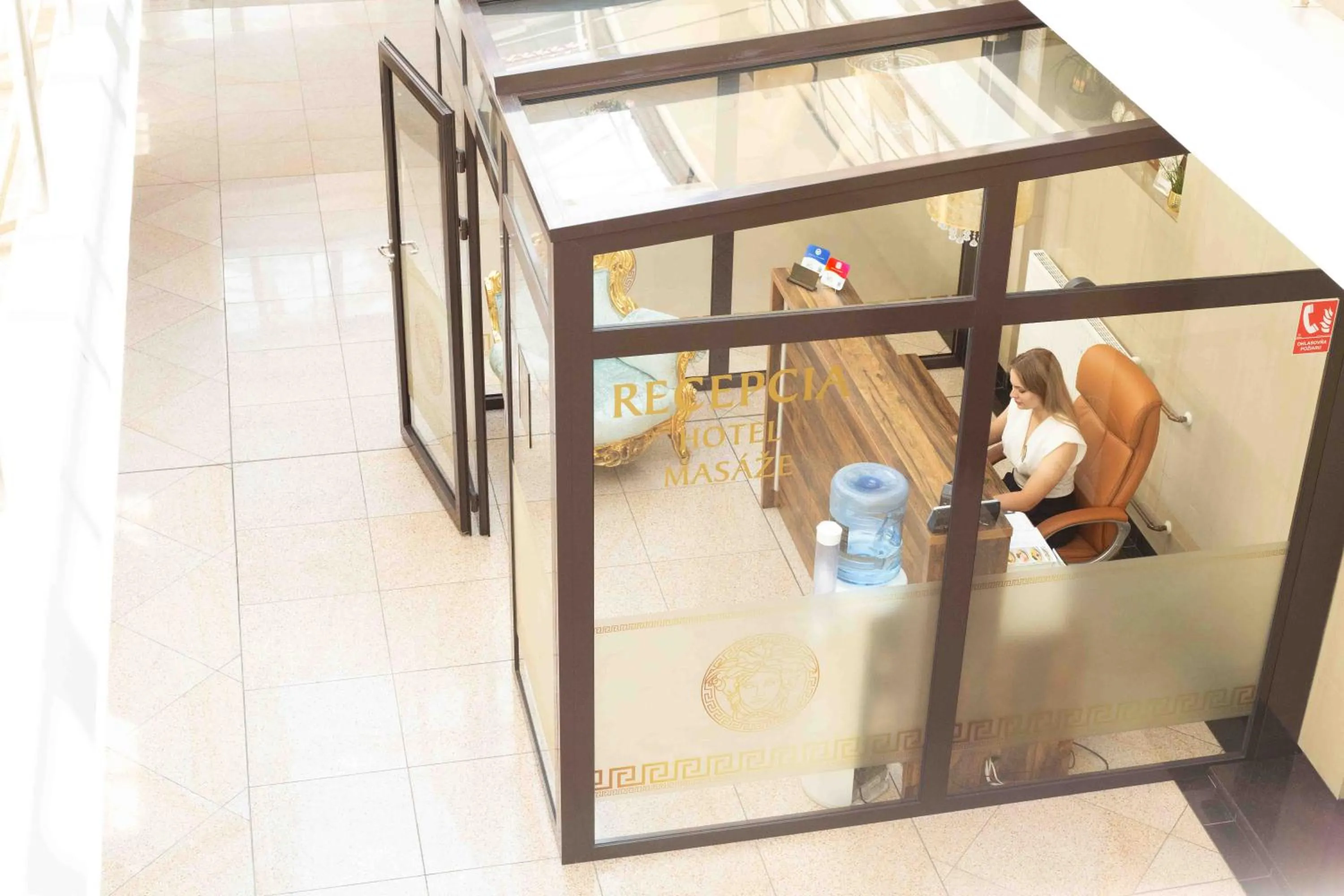 Lobby or reception in Hotel MAXPLAZA