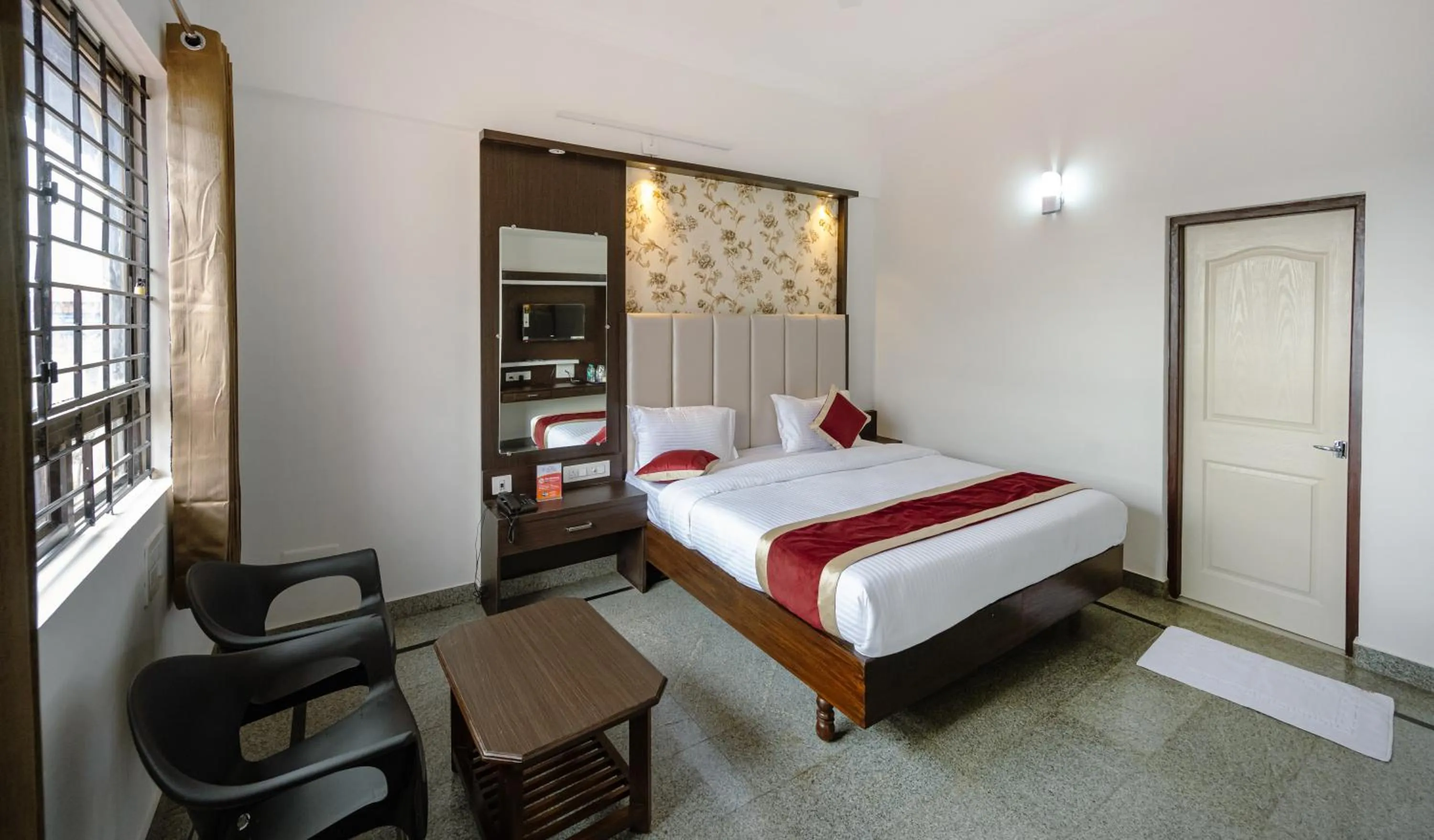 Bed in Hotel Durga International