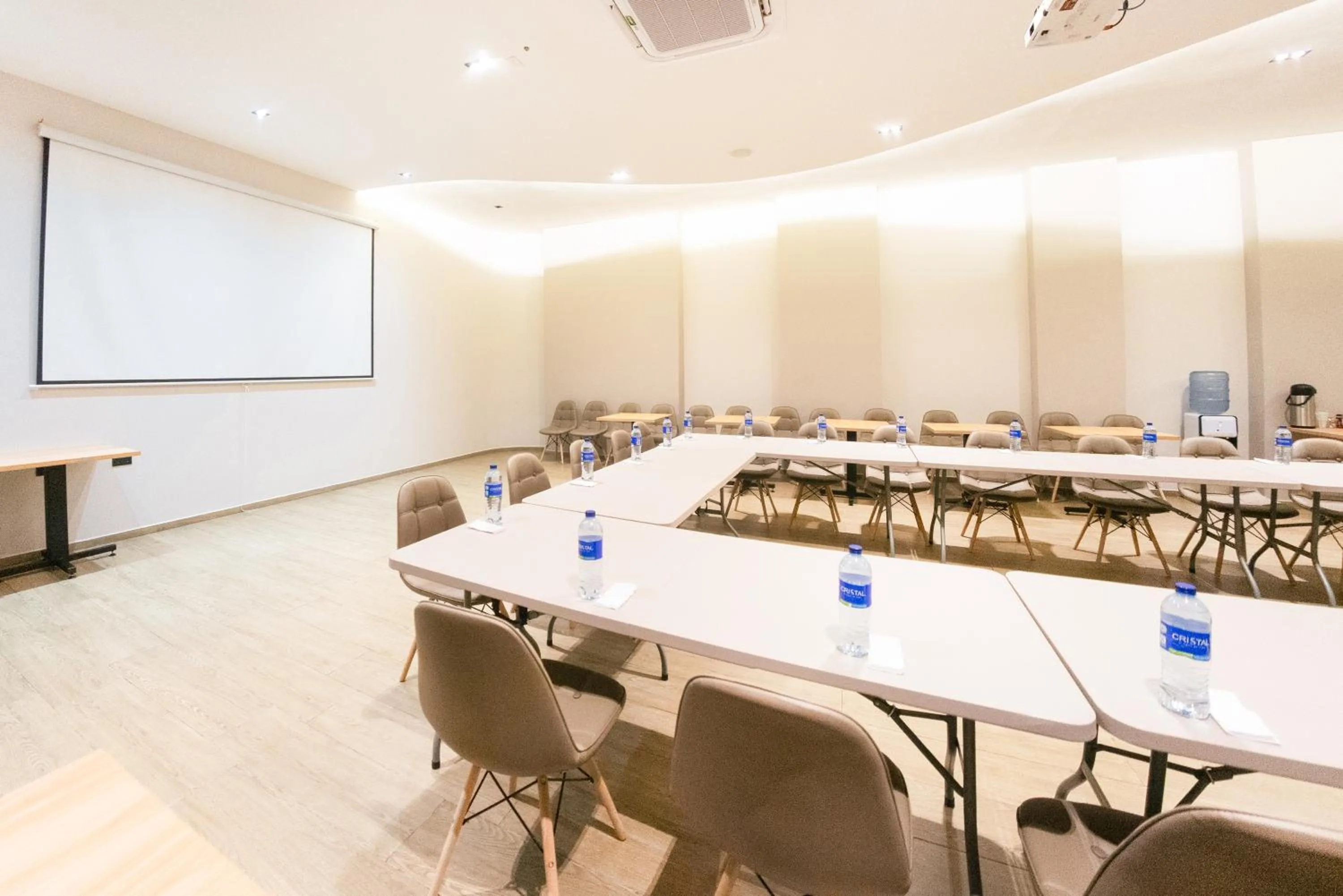 Meeting/conference room in Botanico Hotel y Spa