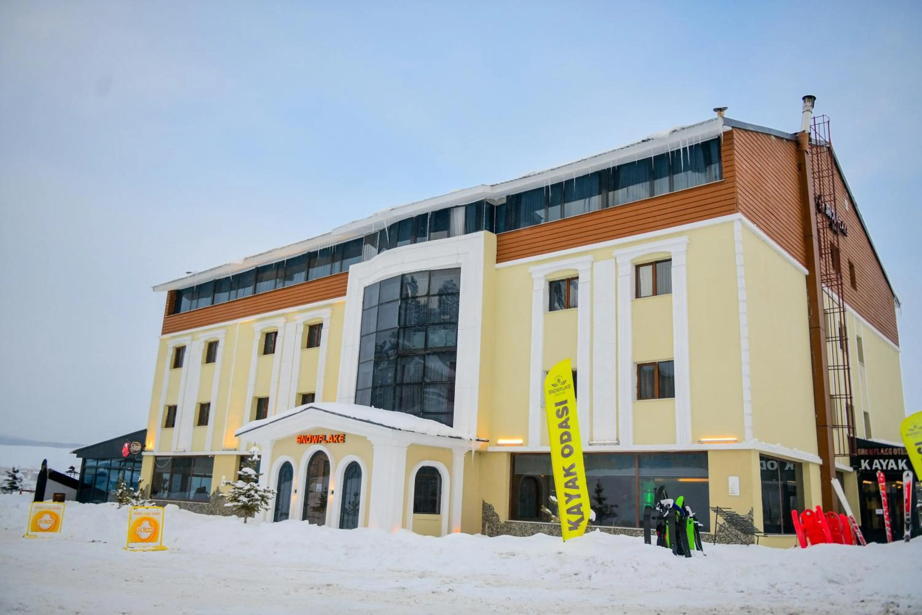 Snowflake Dag Hotel & SPA