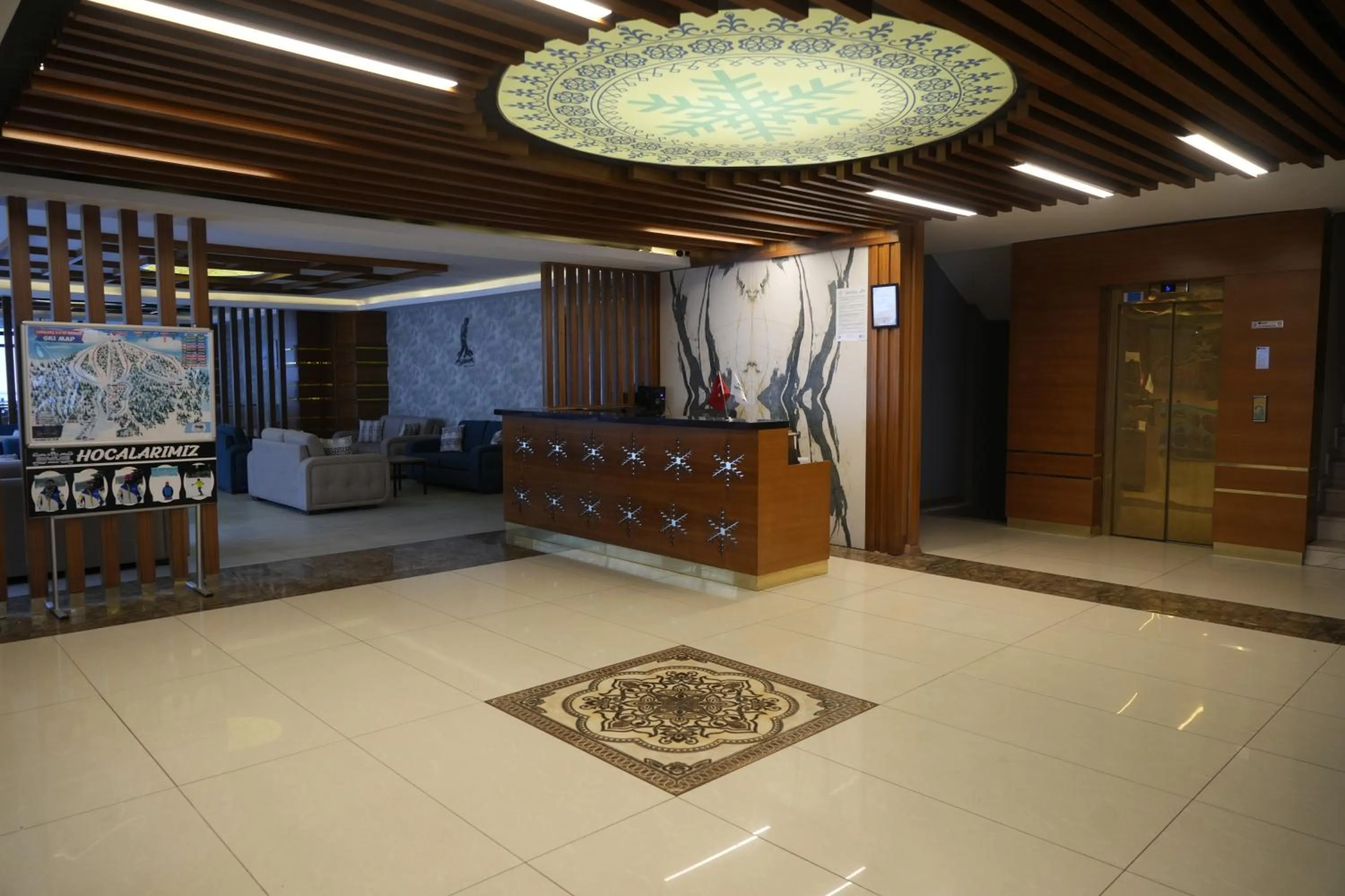 Snowflake Dag Hotel & SPA