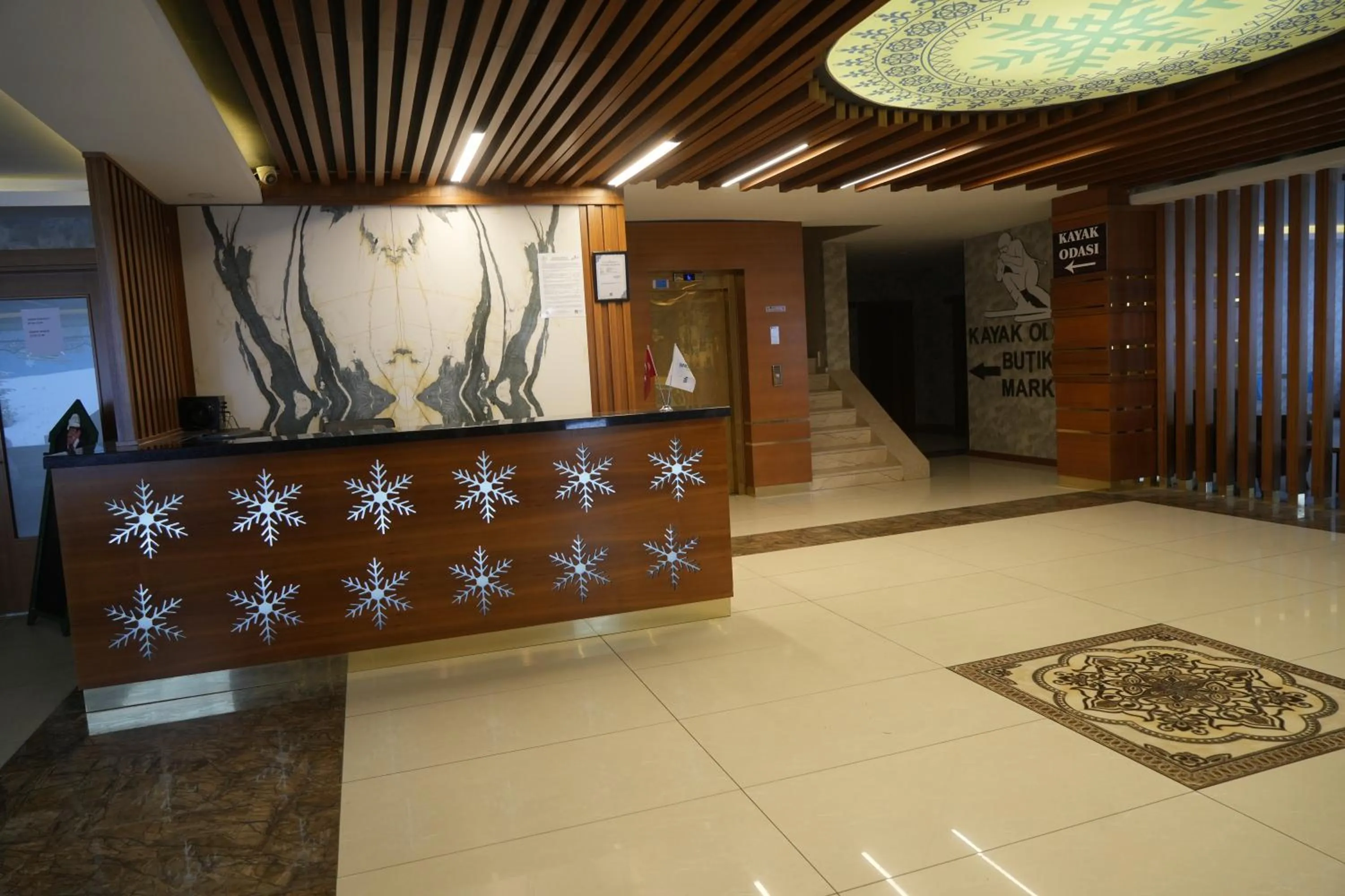 Snowflake Dag Hotel & SPA