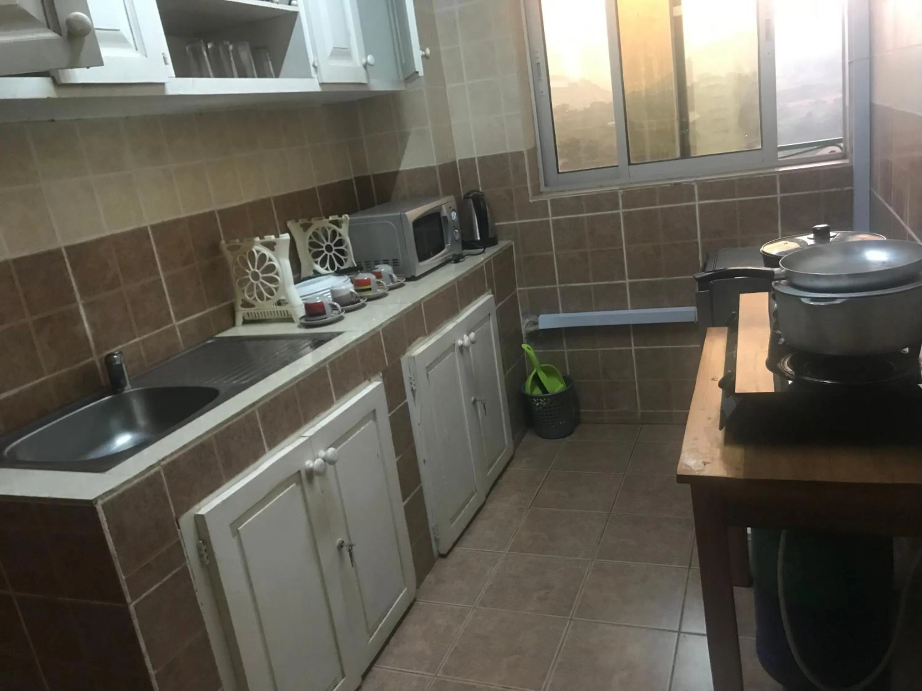 Kitchen or kitchenette in International summit palace