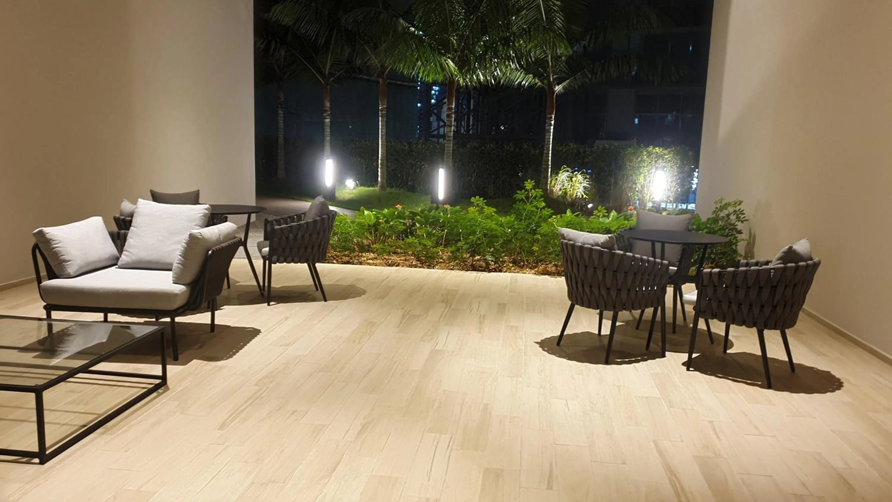 Seating area in Eaton Residence Yemala