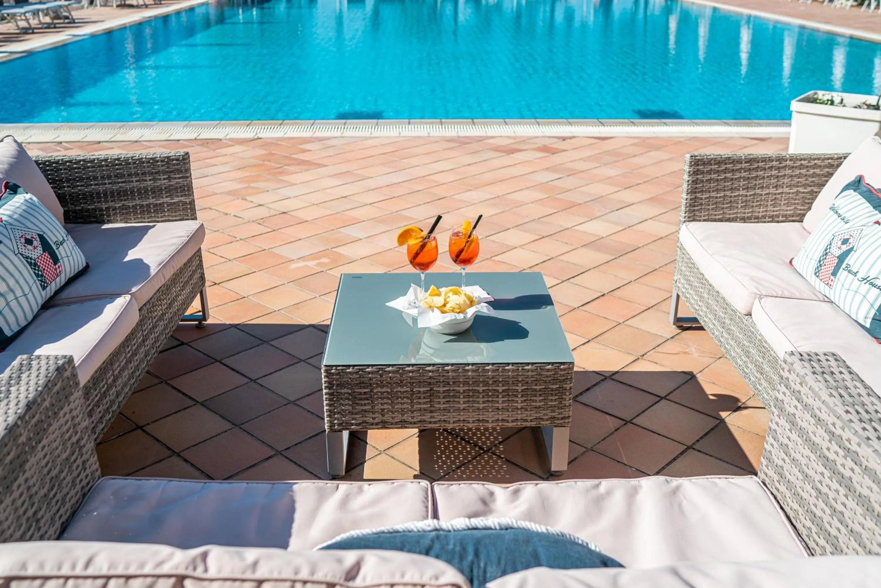 Swimming pool in Hotel Royal