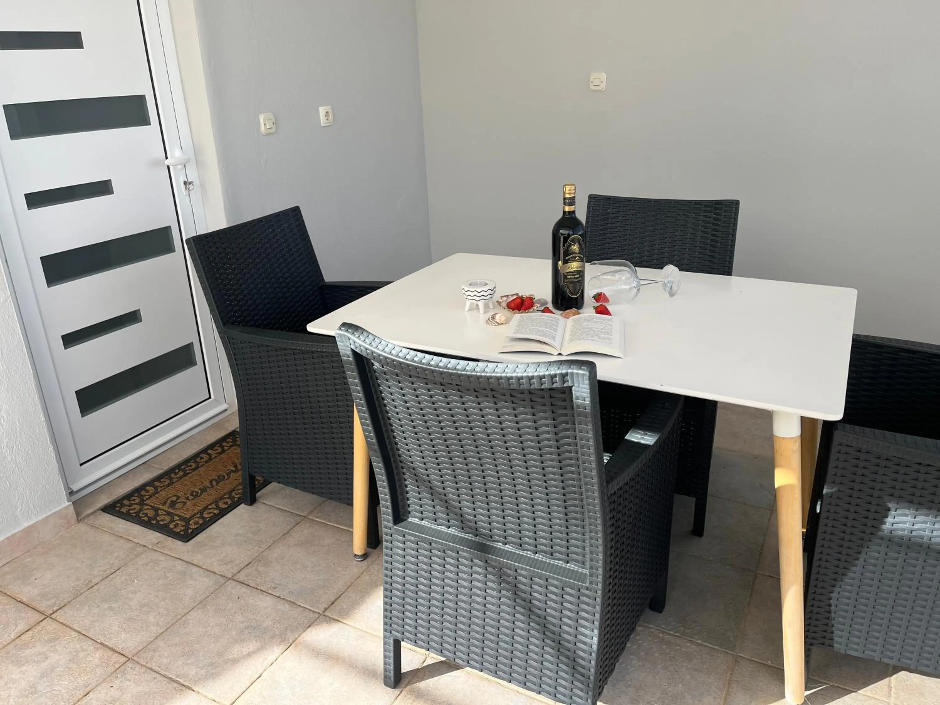 Patio in Apartments Medic