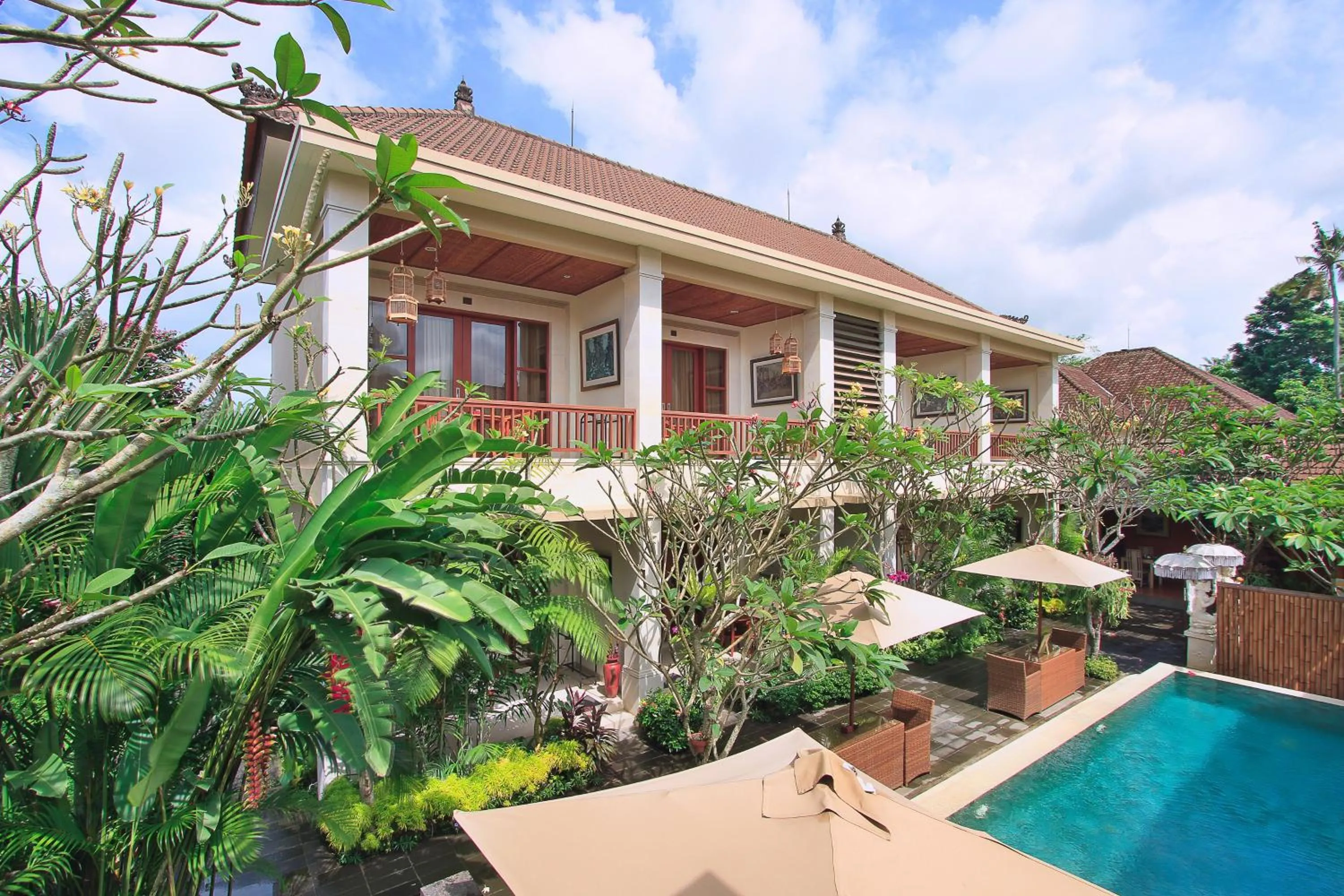 Garden view in Tebesaya Cottage by GenuineHost