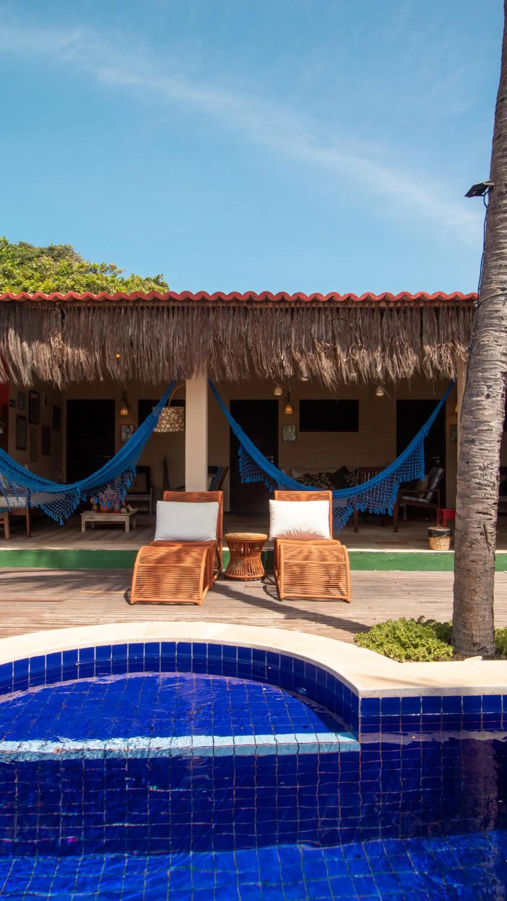 Swimming pool in Pousada La Vie Jeri