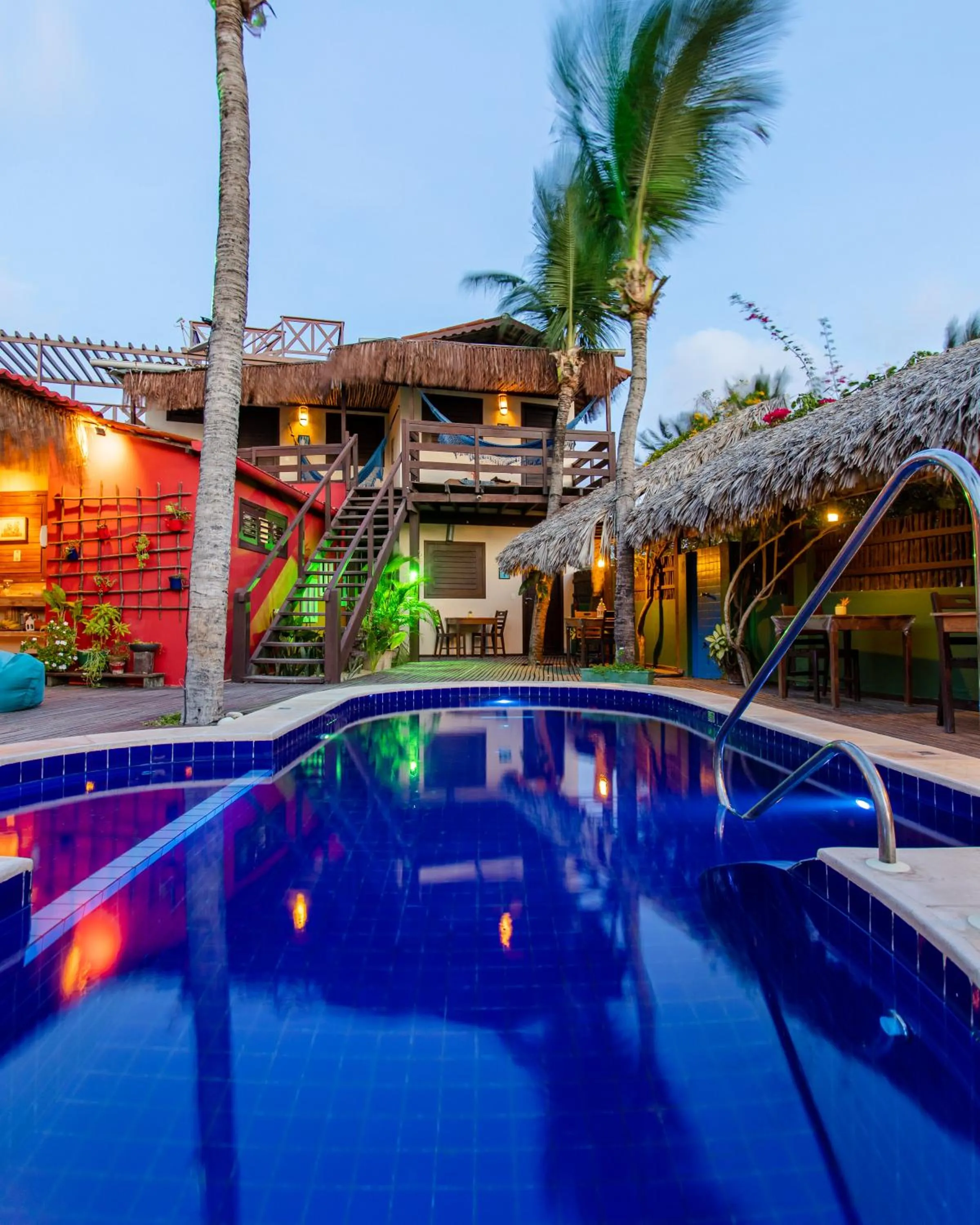 Swimming pool in Pousada La Vie Jeri