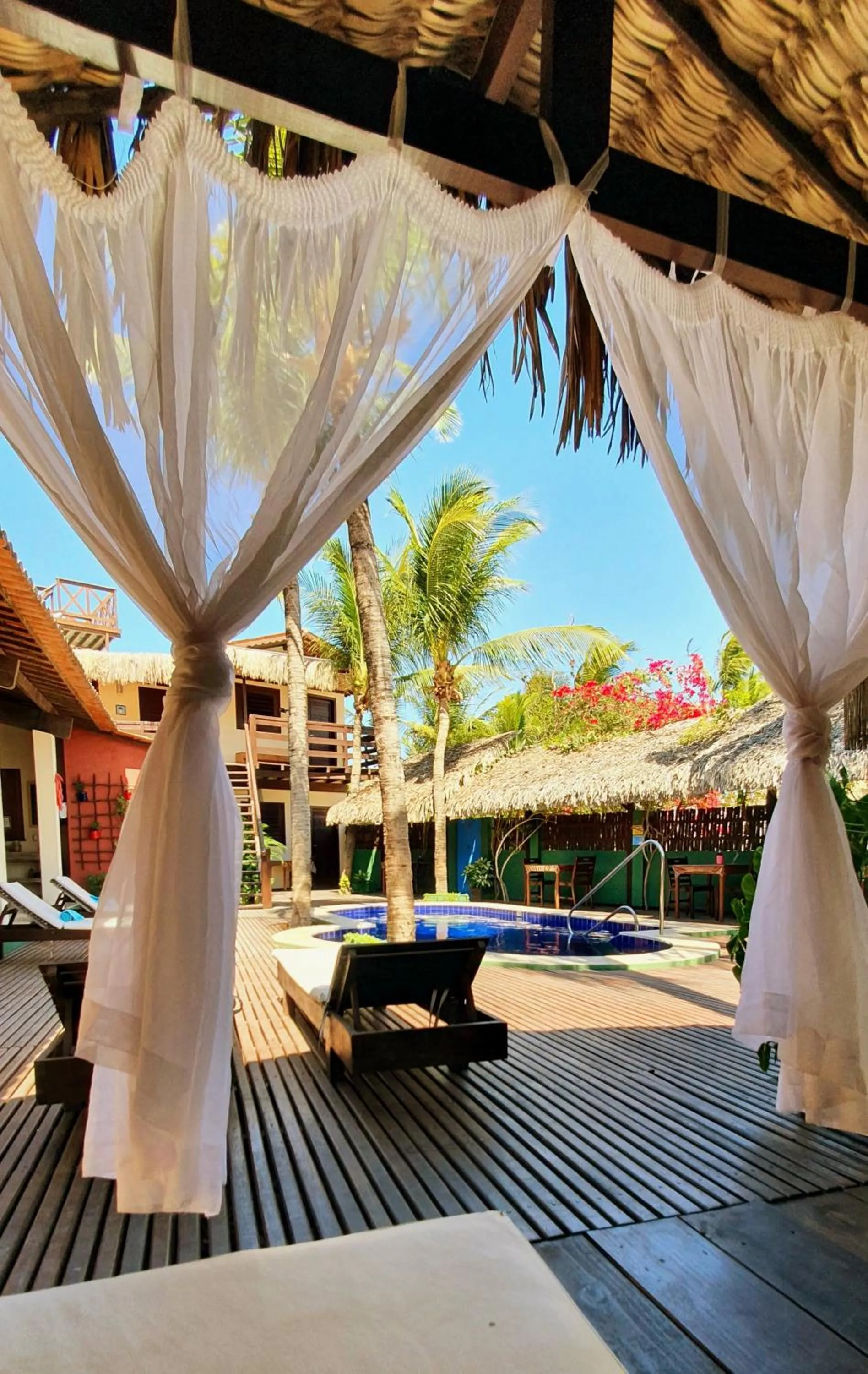 Swimming pool in Pousada La Vie Jeri