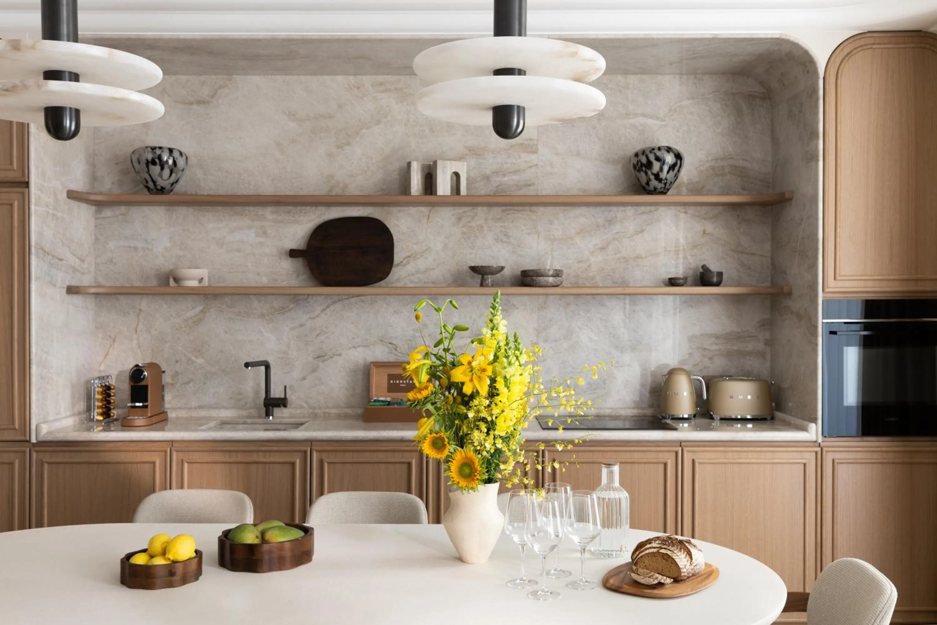 Coffee/tea facilities in HIGHSTAY - Luxury Serviced Apartments - Bourse