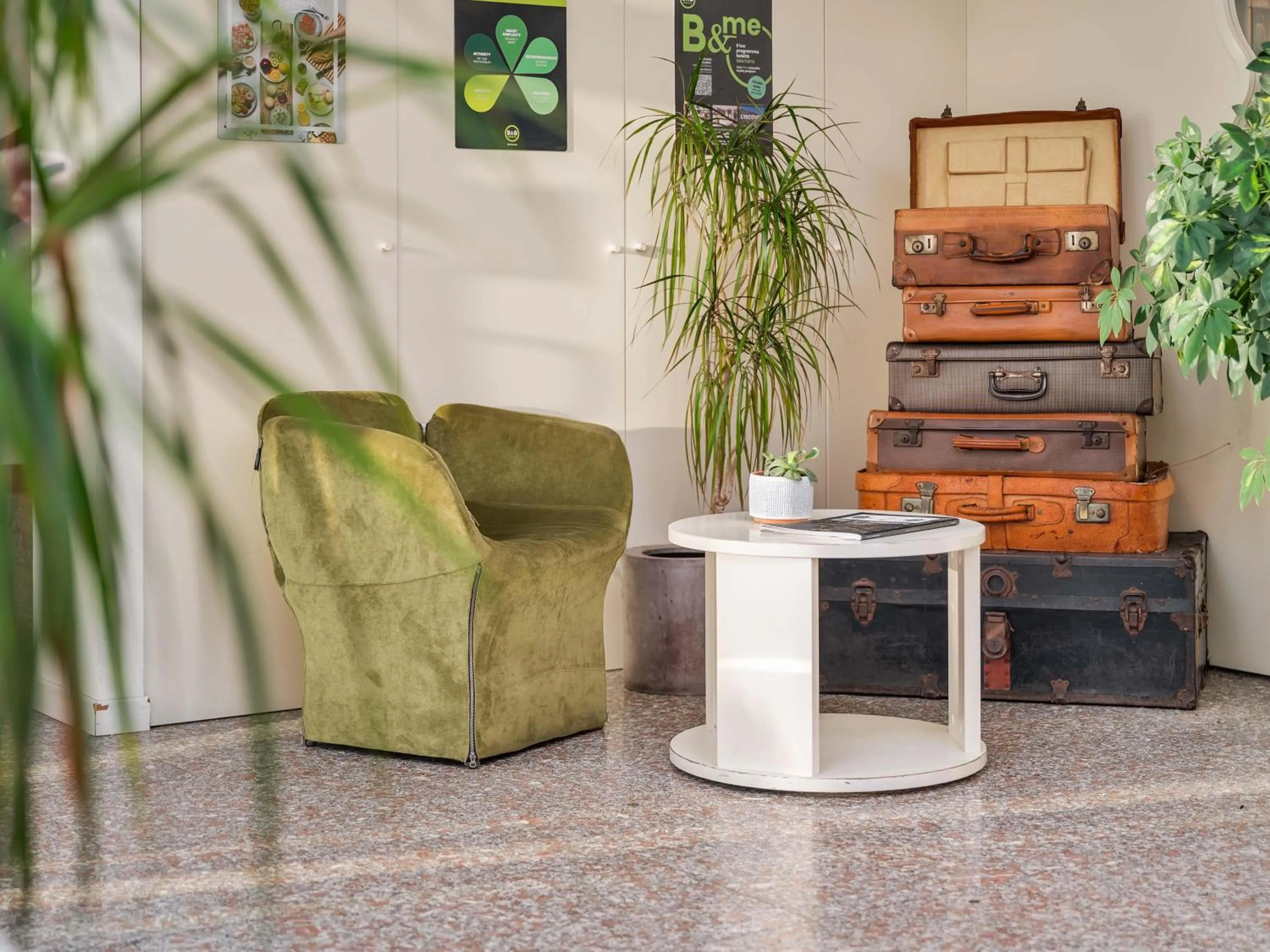 Lobby or reception in B&B HOTEL Eurorest Conegliano