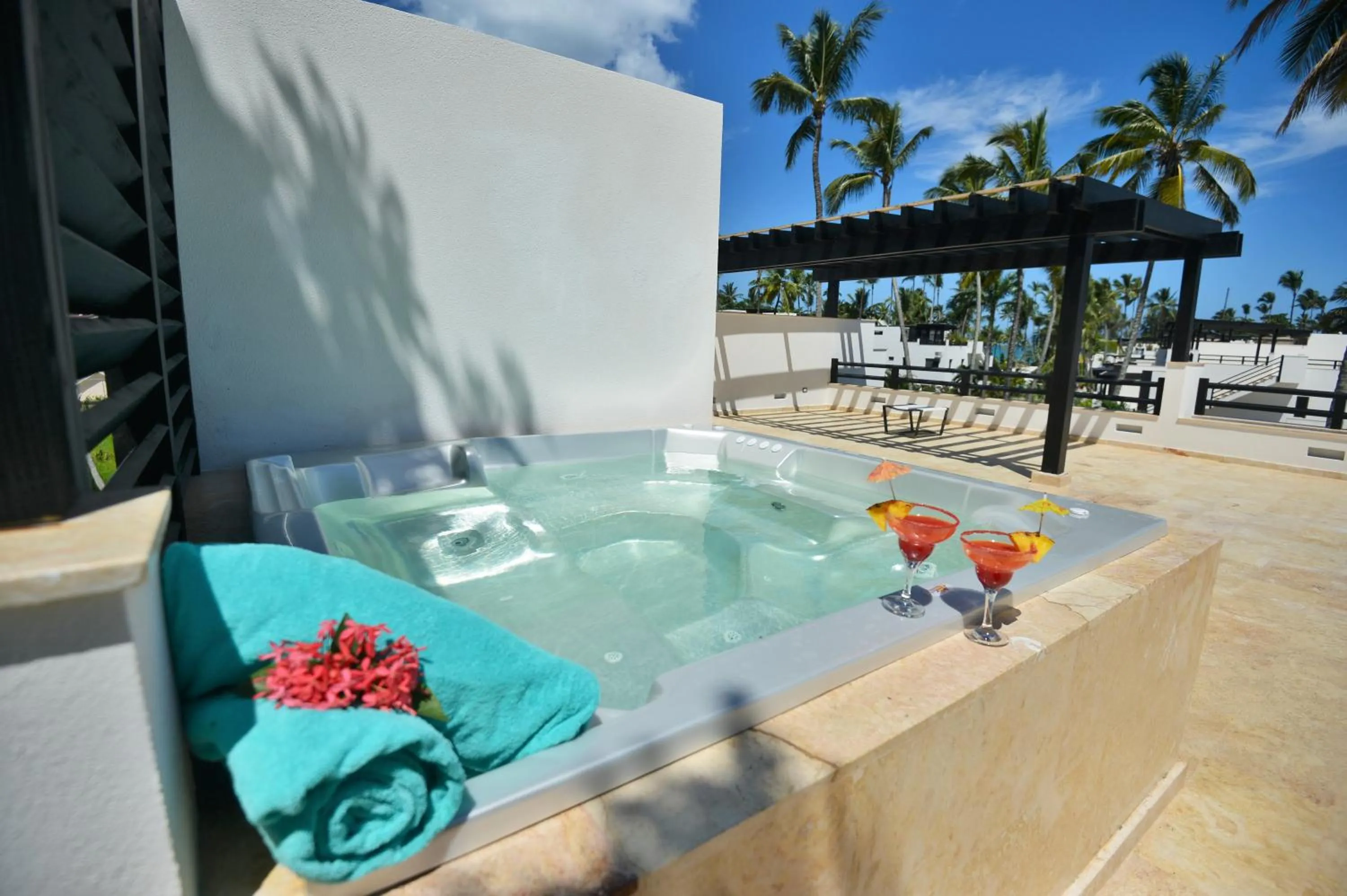 Balcony/Terrace in Aligio Apart-hotel & Spa - Las Terrenas