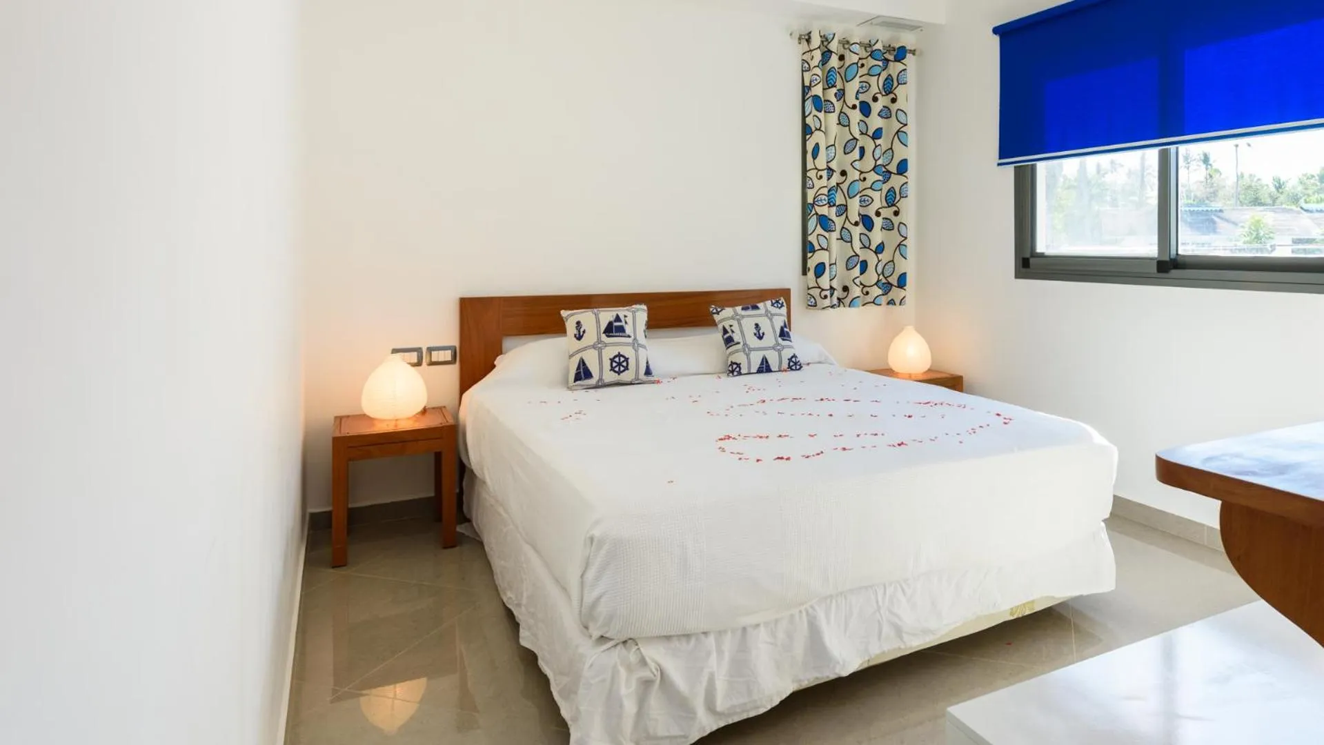 Bedroom, Bed in Aligio Apart-hotel & Spa - Las Terrenas
