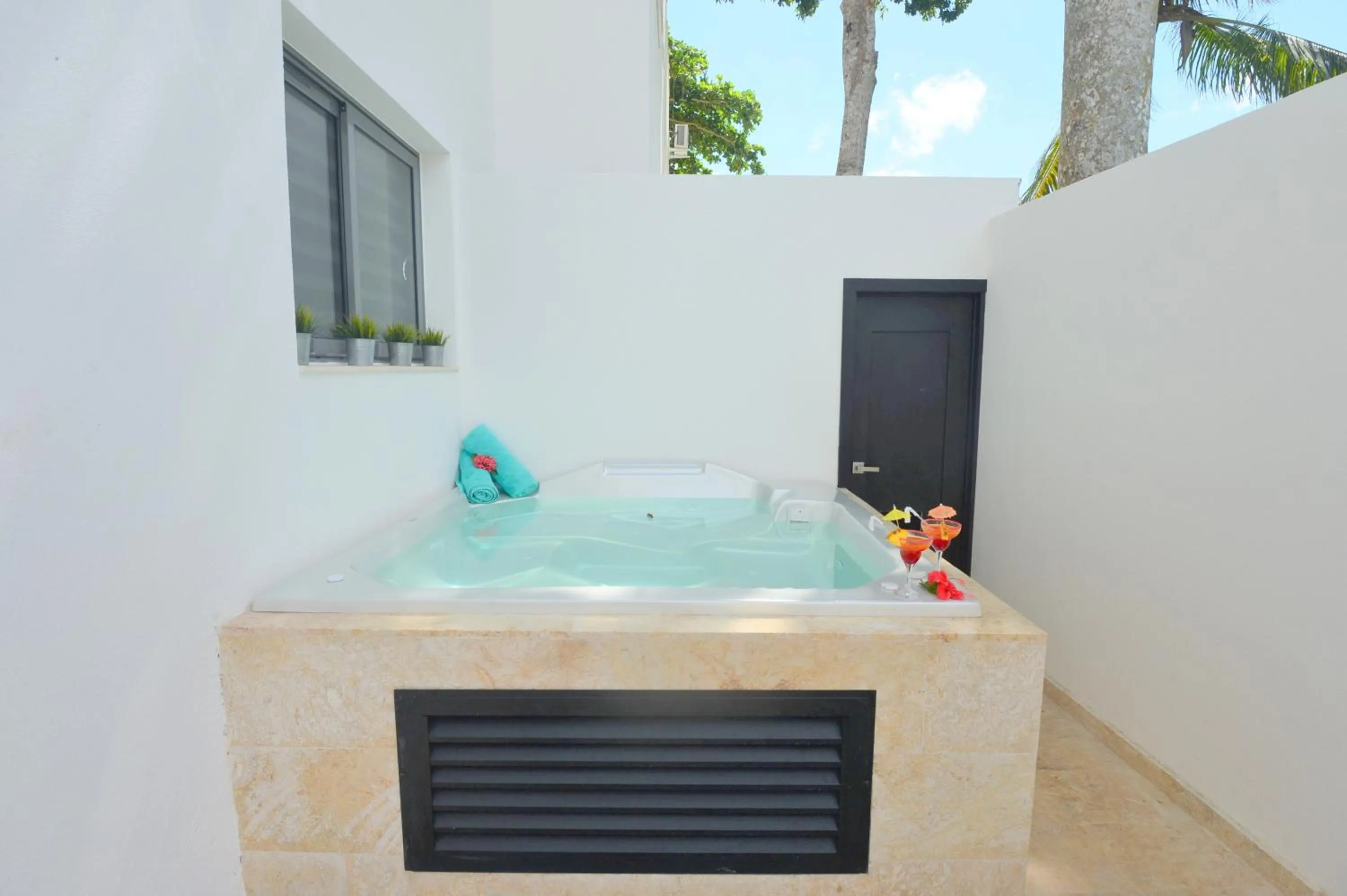 Patio in Aligio Apart-hotel & Spa - Las Terrenas