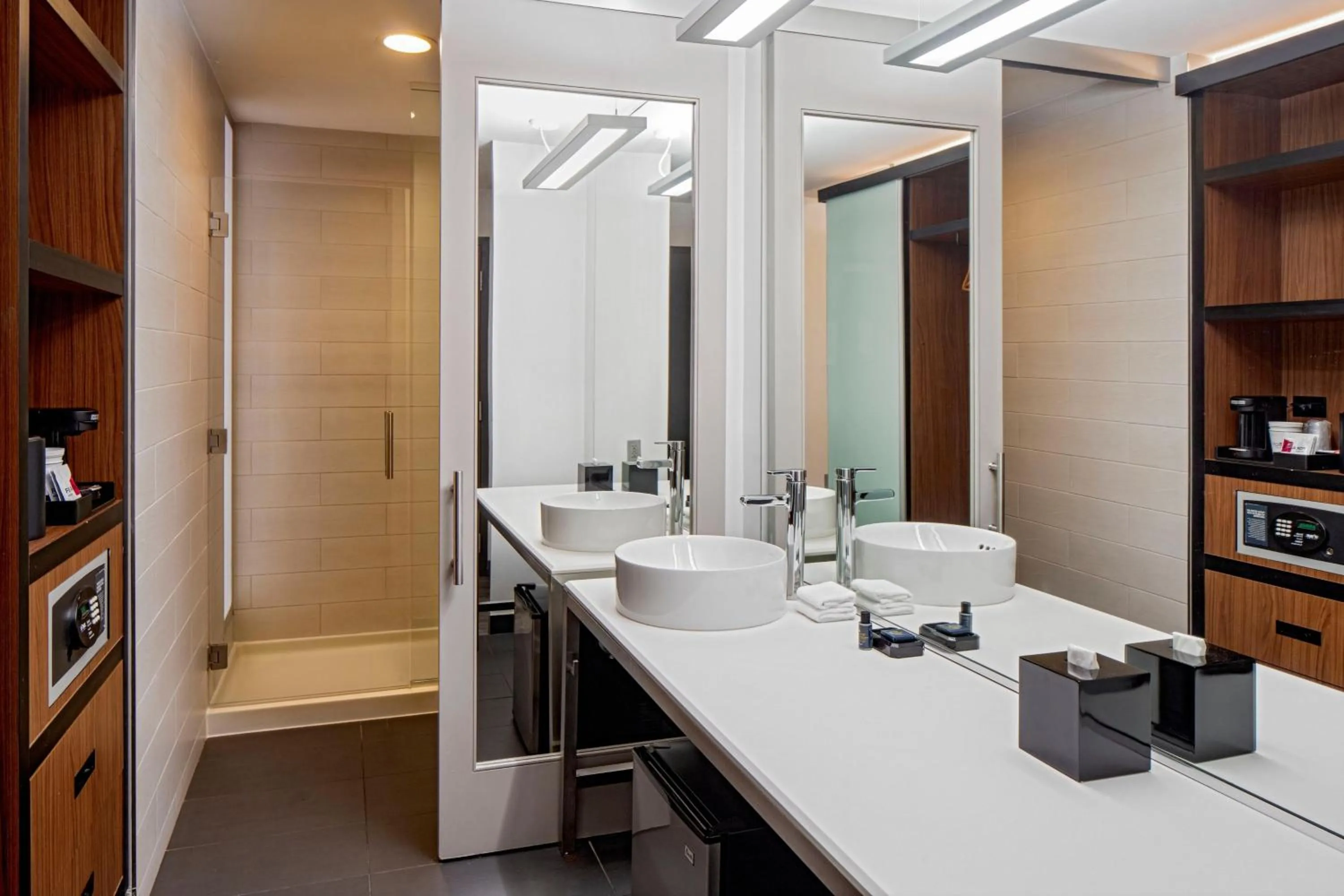 Bathroom in Aloft New Orleans Downtown