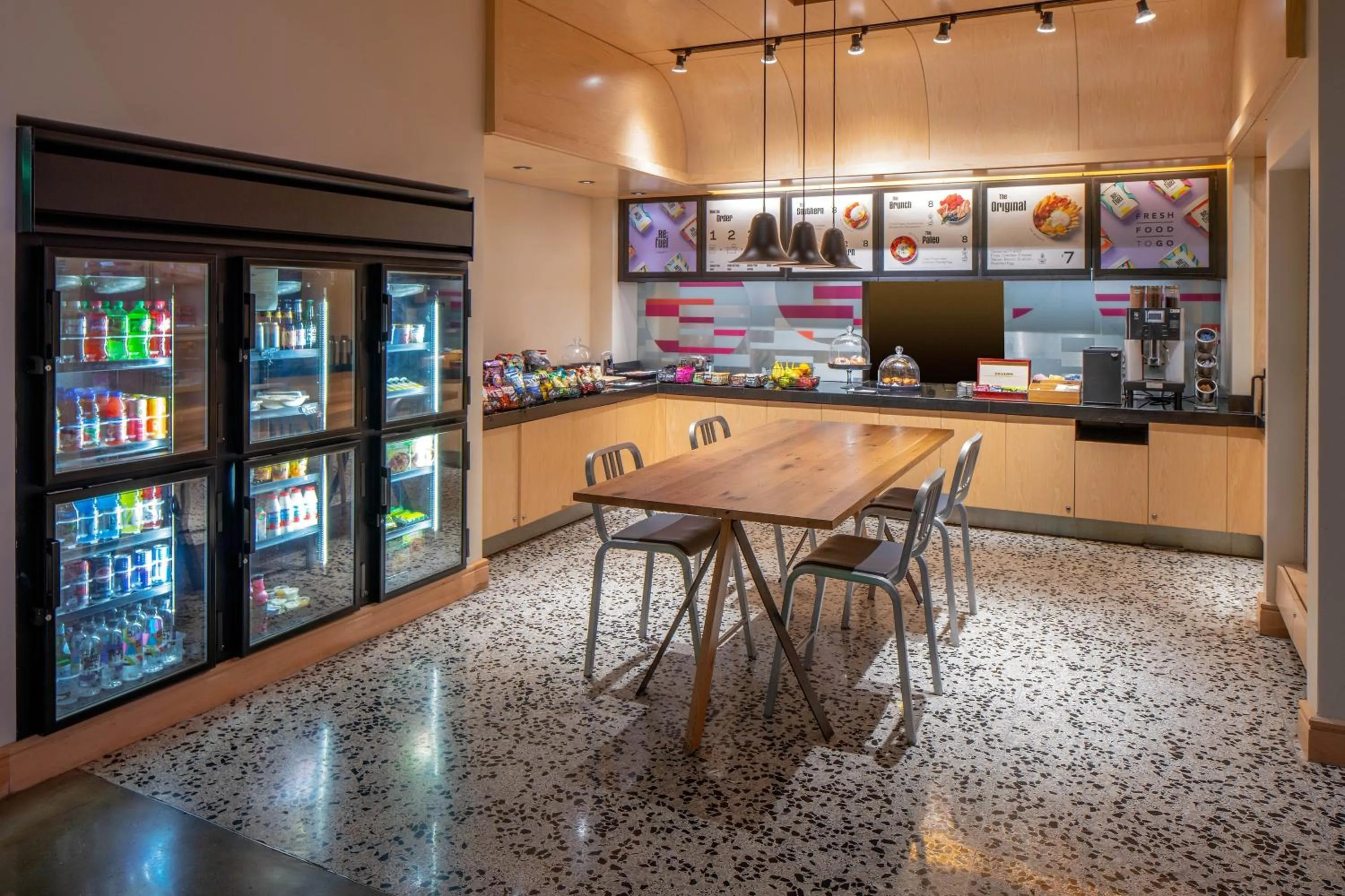 Restaurant/places to eat in Aloft New Orleans Downtown