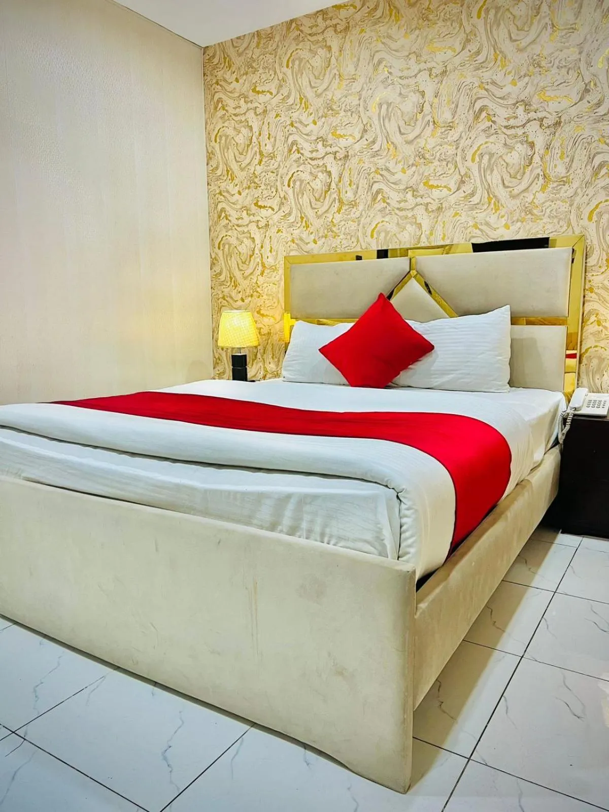 Bed in Hotel Relax Inn Rawalpindi