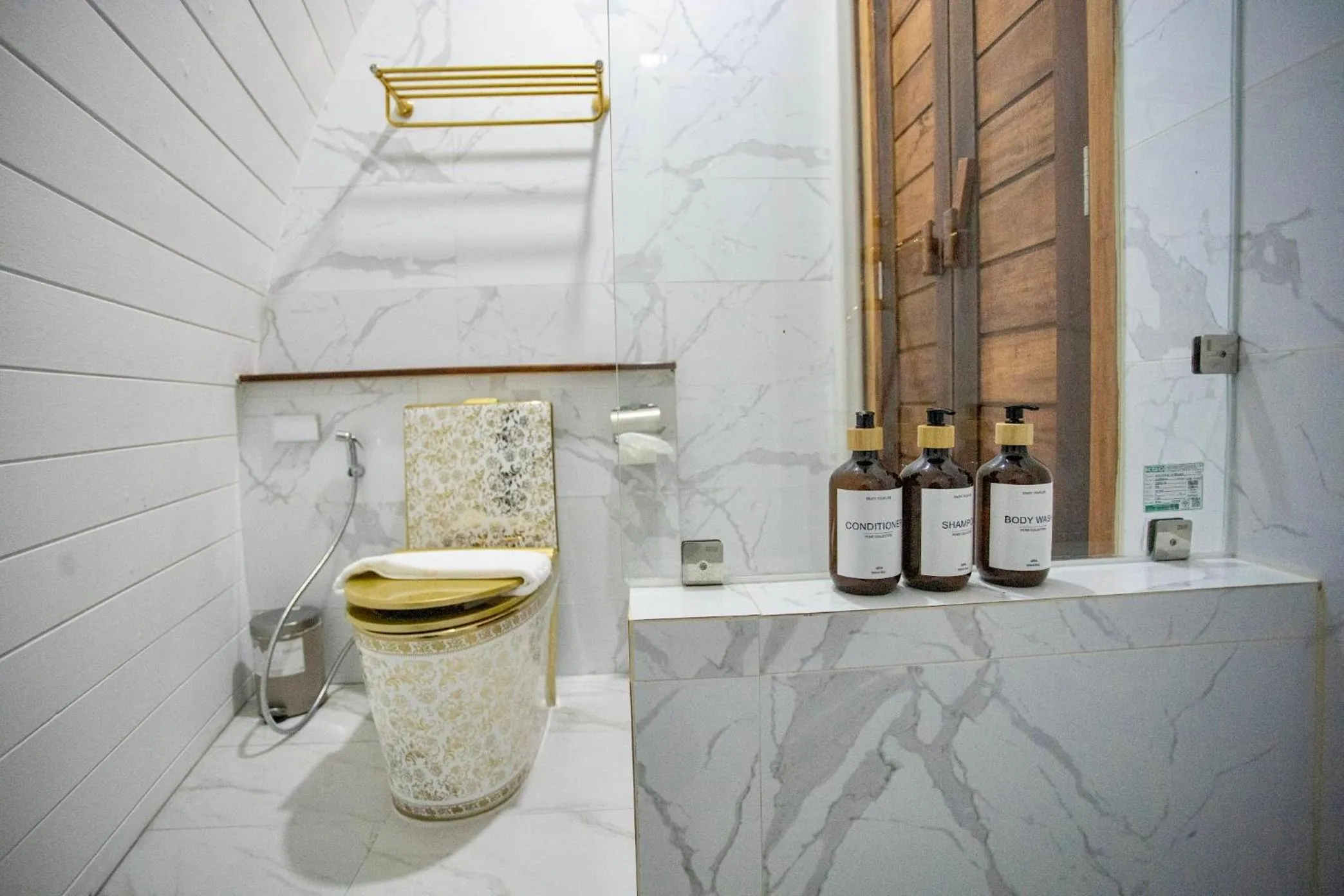 Bathroom in Bakantiang Resort