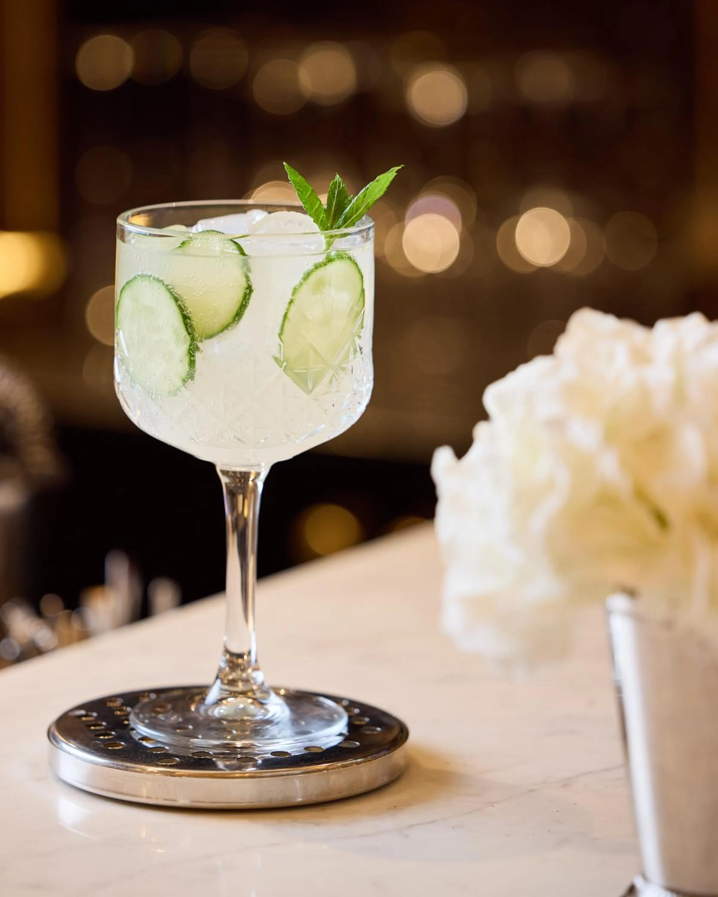 Lounge or bar in The Selwyn, Richmond