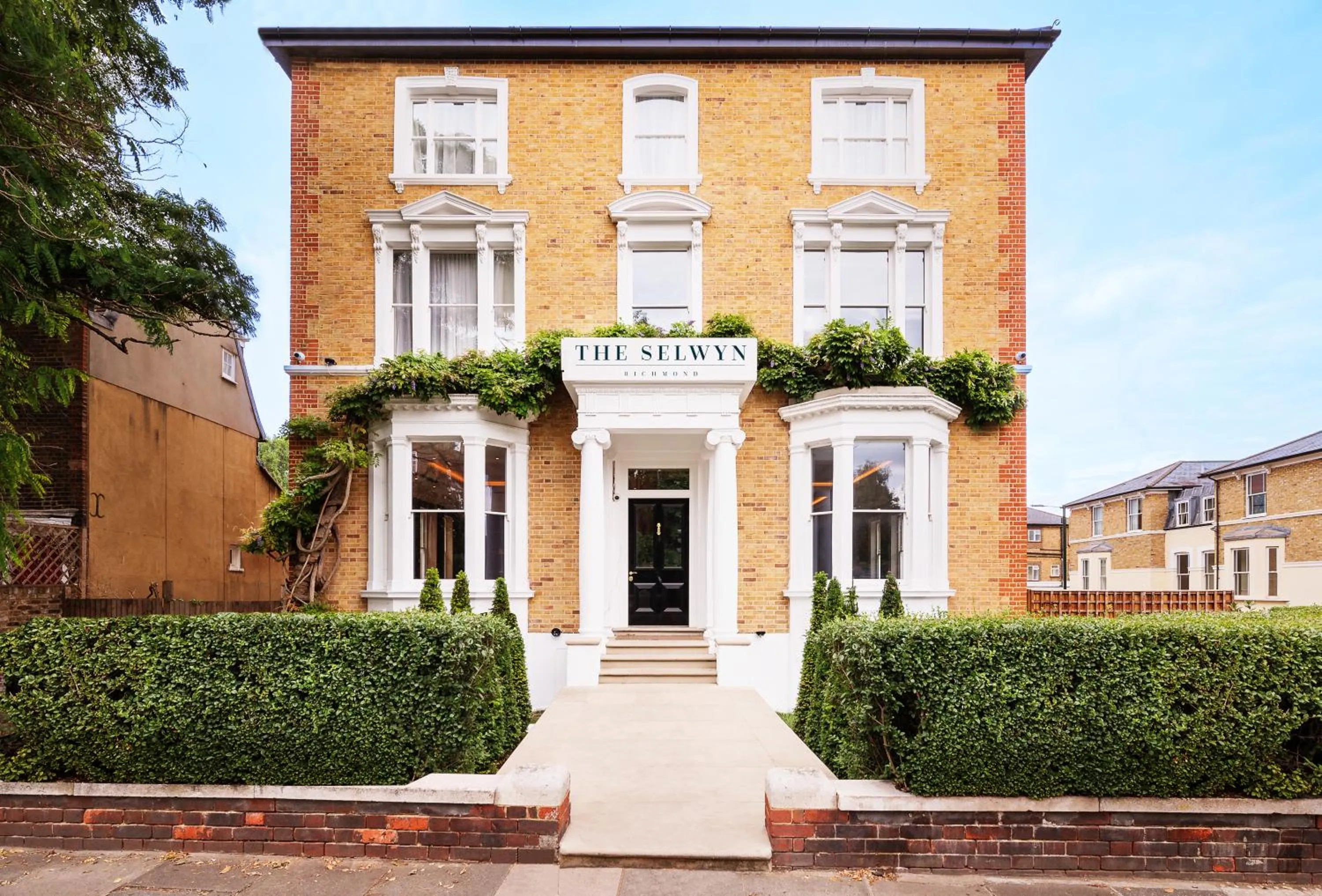 Property building in The Selwyn, Richmond