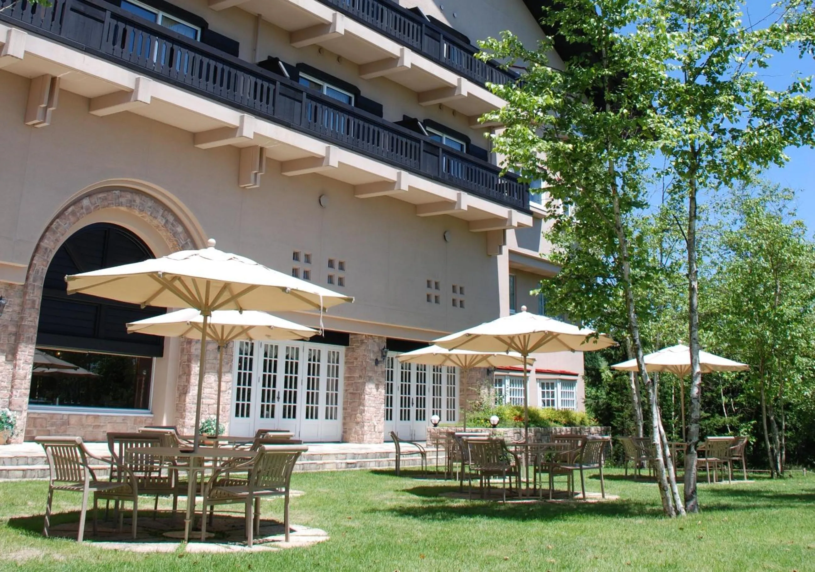 Spring in Sun Members Hirugano