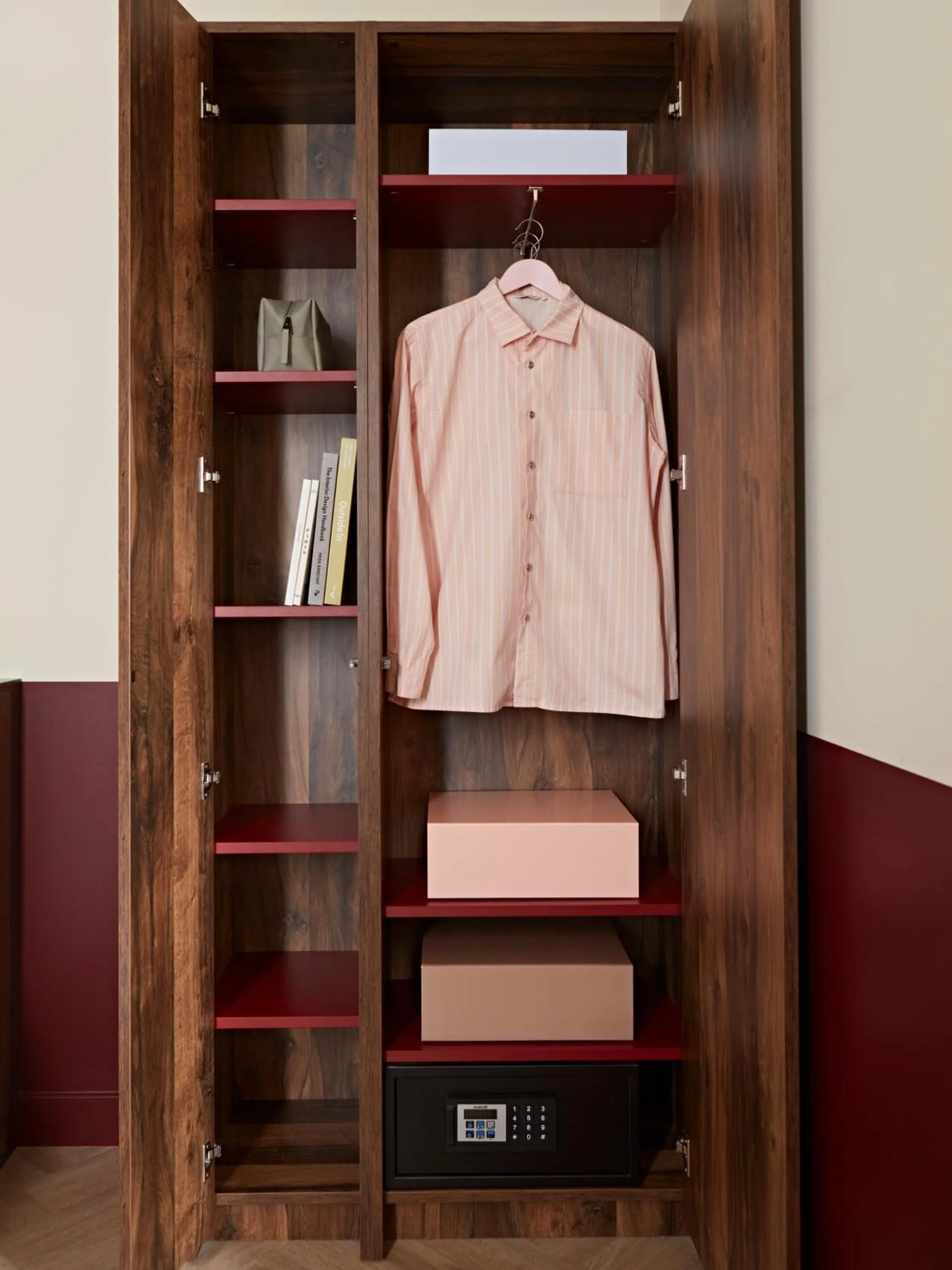 wardrobe in Numa Paris Champs-Élysées