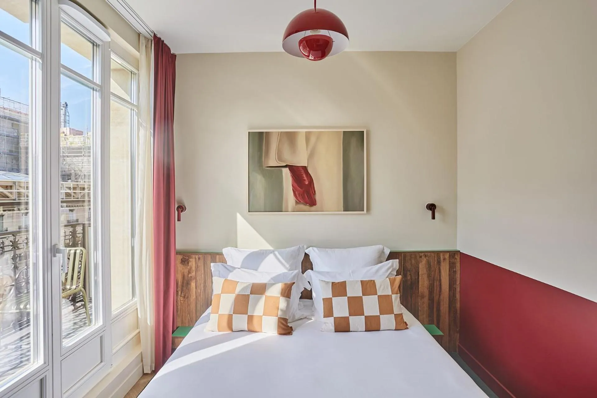 Bedroom, Bed in Numa Paris Champs-Élysées