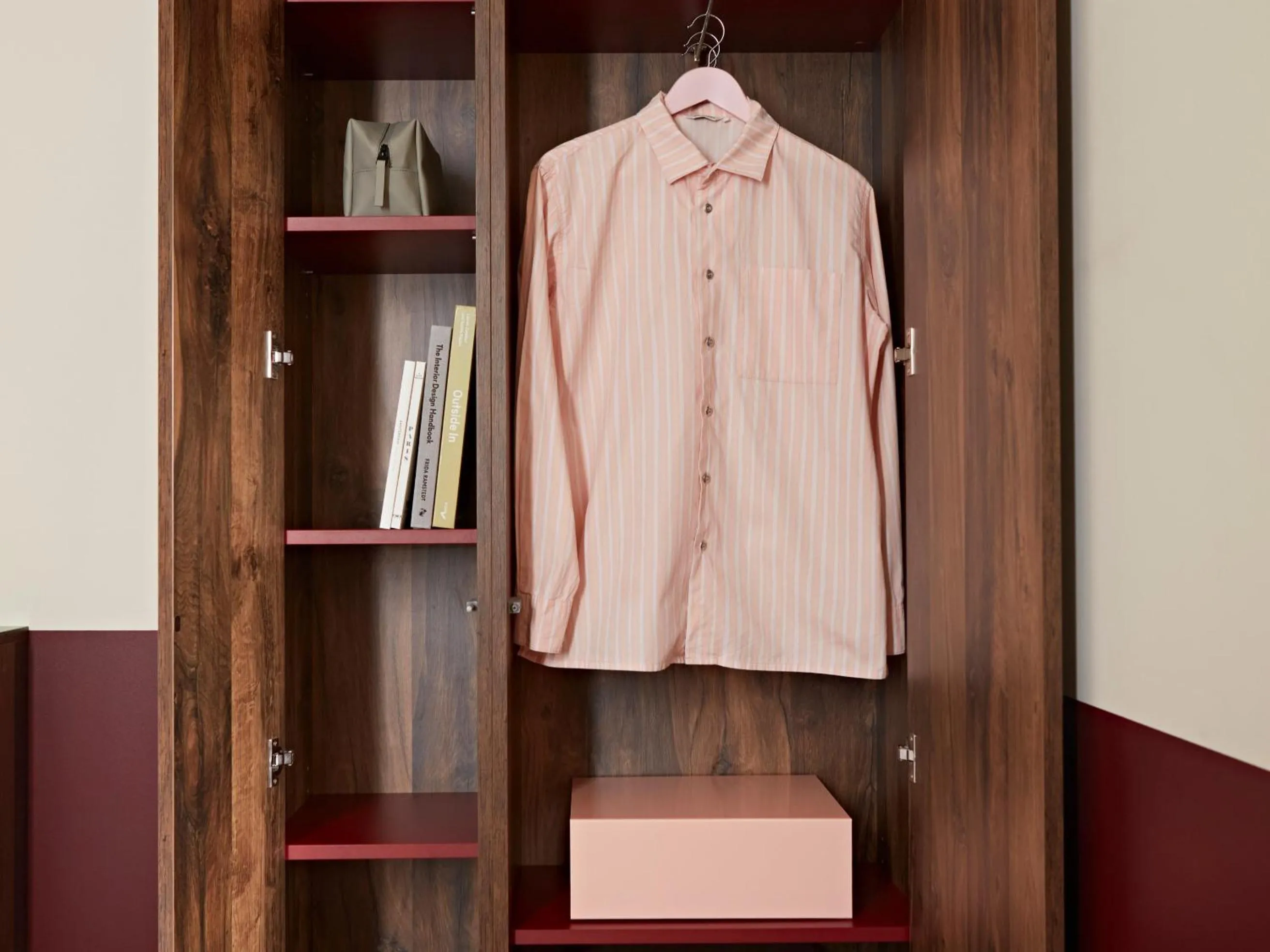 wardrobe in Numa Paris Champs-Élysées